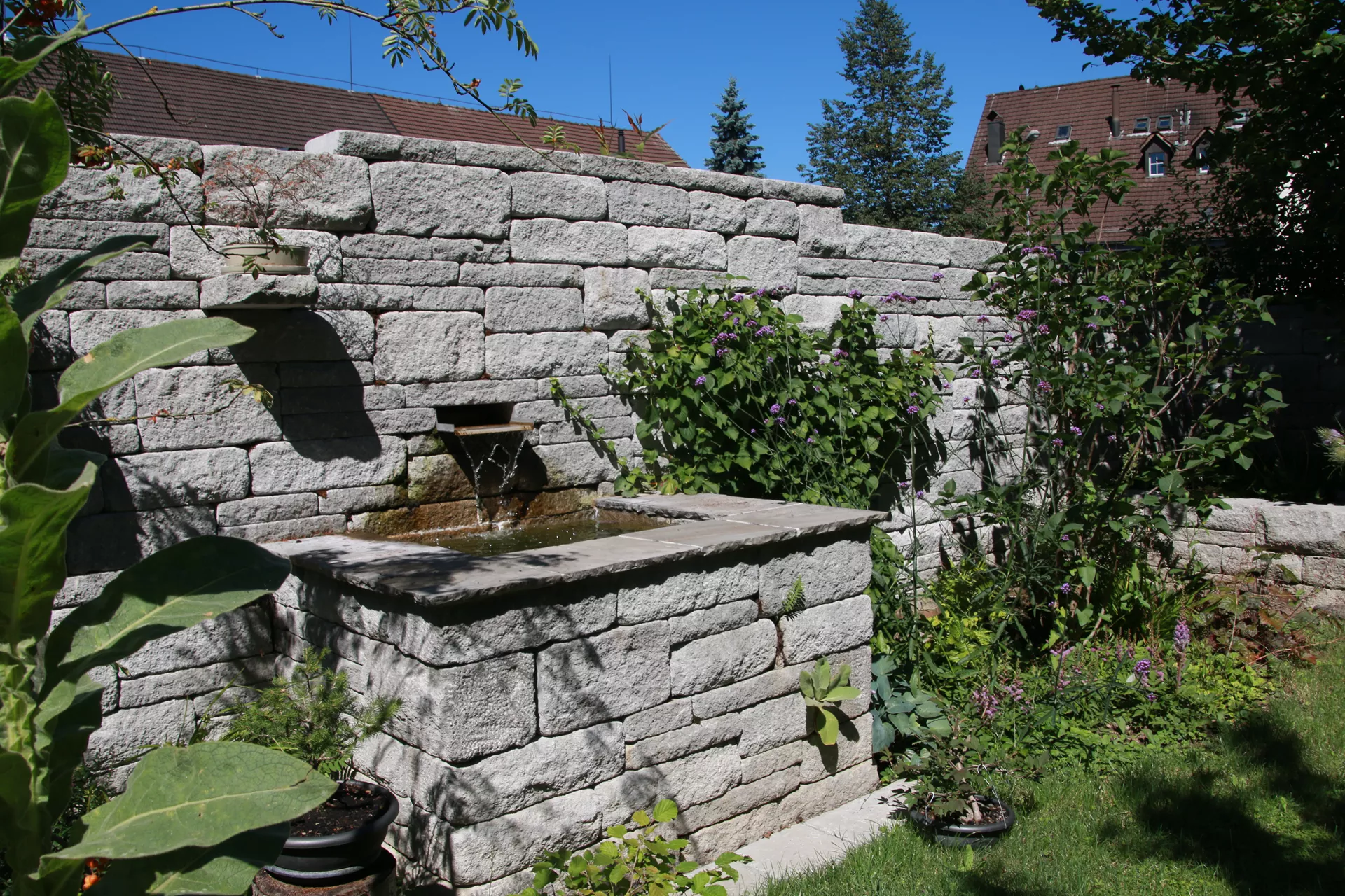 SANTURO Landhausmauer Typ 2 2-seitig gespalten grau Kanten gebrochen L 30-50 cm B 25 cm H 15 cm