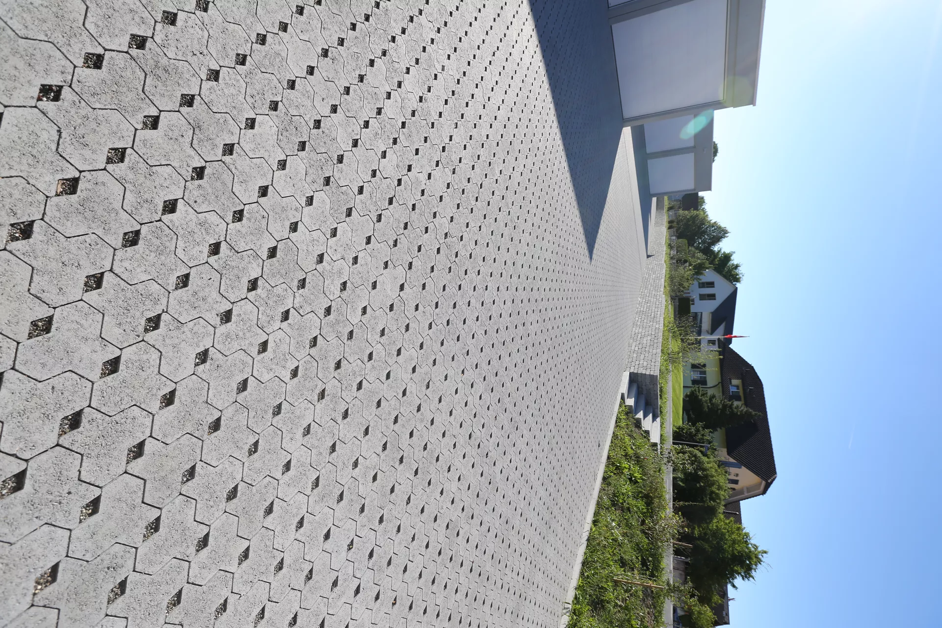 TEGULA SPLITT Ökostein mit Nocken Normalstein grau Kanten gebrochen L 23.2 cm B 17.2 cm H 7 cm