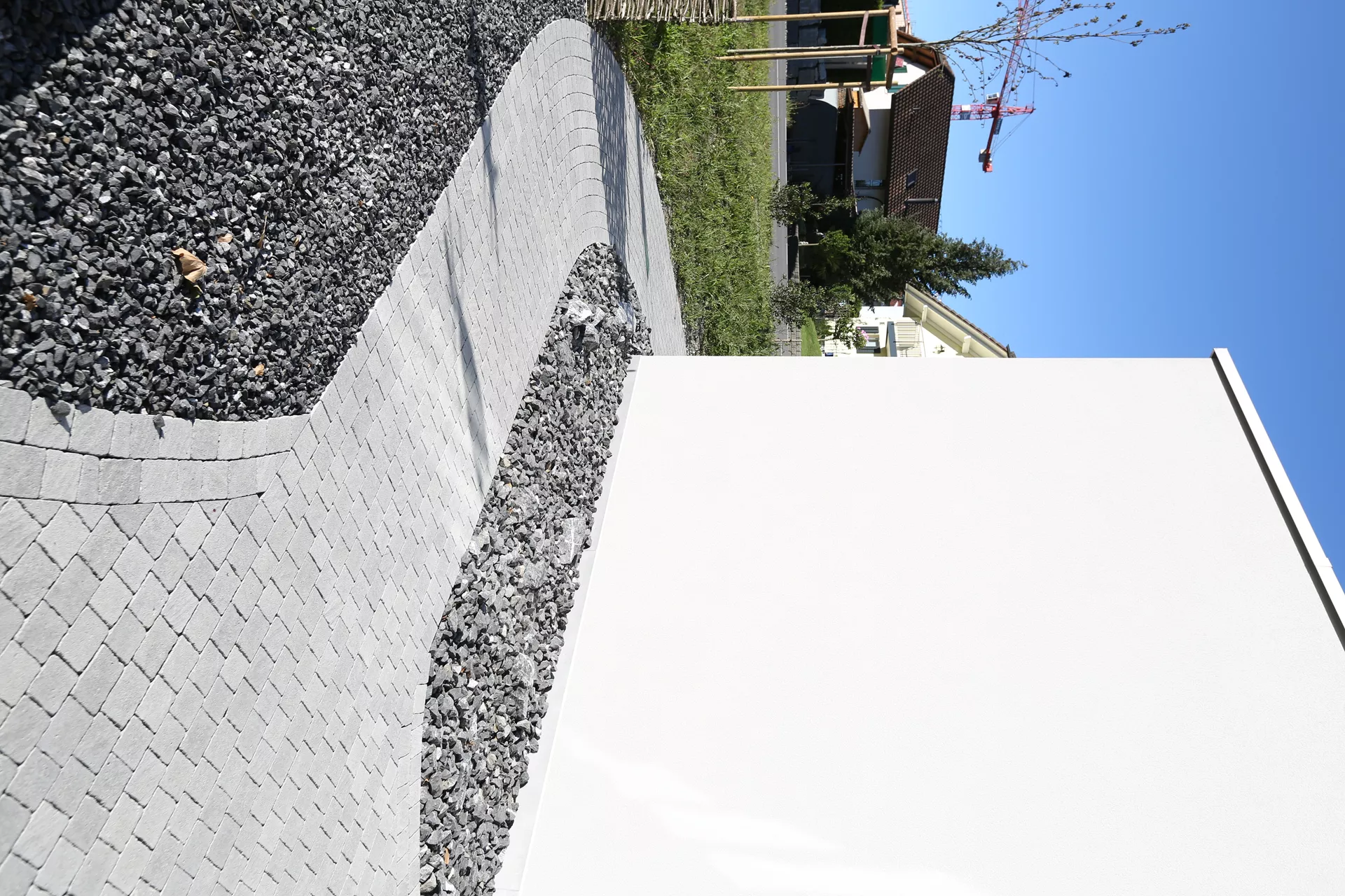 FRIEDA Pflasterstein perlgrau strukturiert Kanten gebr. L 8.8-11.8 cm B 9.8 cm H 7 cm