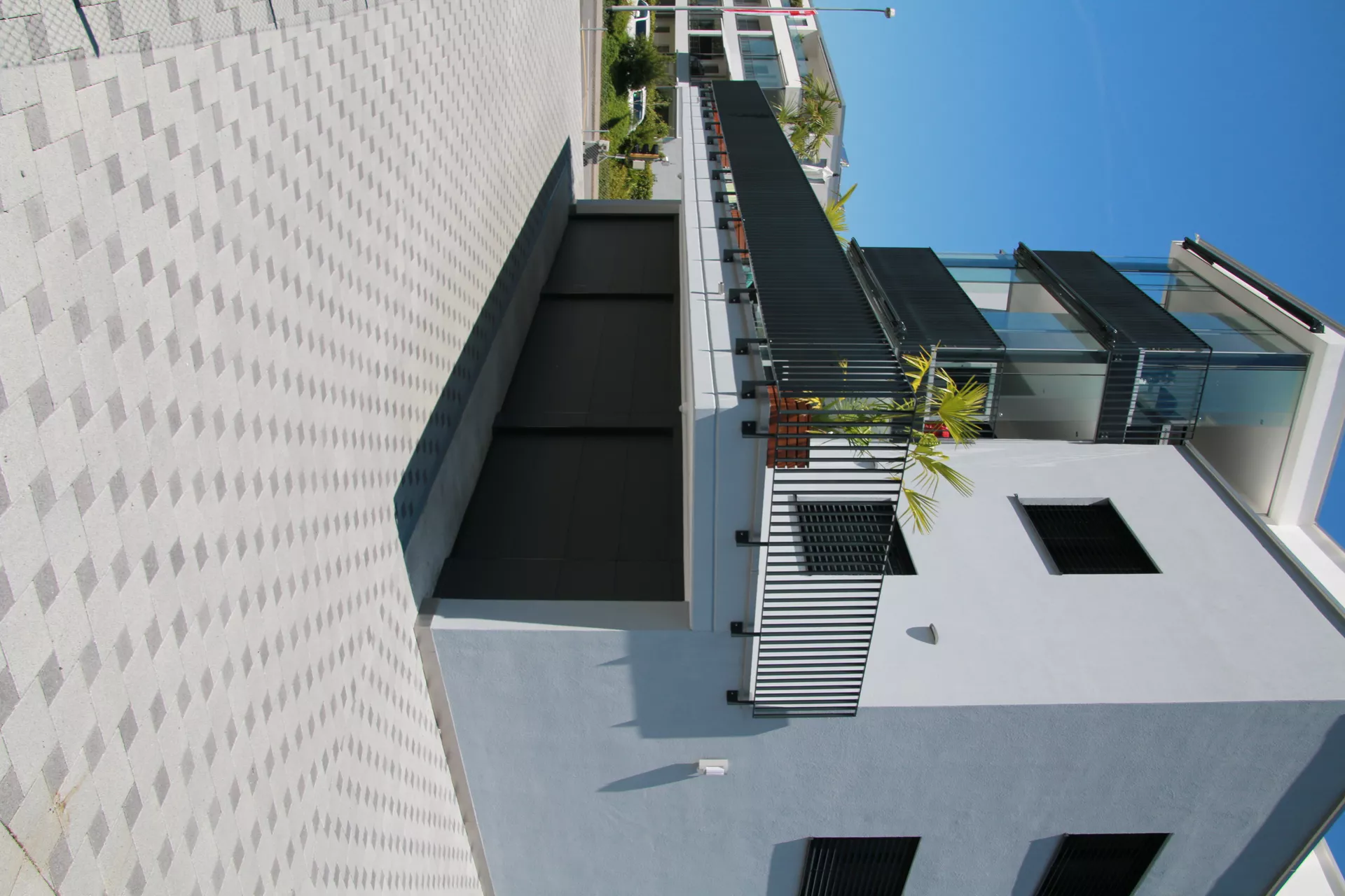 CARENA Sickerstein fino mit Nocken grau haufwerksporig gefast L 25 cm B 25 cm H 8 cm