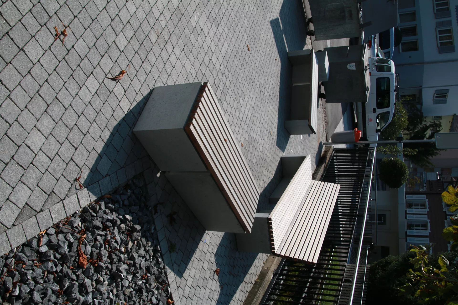 INTERMEZZO Variabank Betonwinkel Typ 1 grau glatt vollkantig inkl. Versetz- und Montageh. M12/40 mm L 45 cm B 45 cm H 40 cm W 10 cm