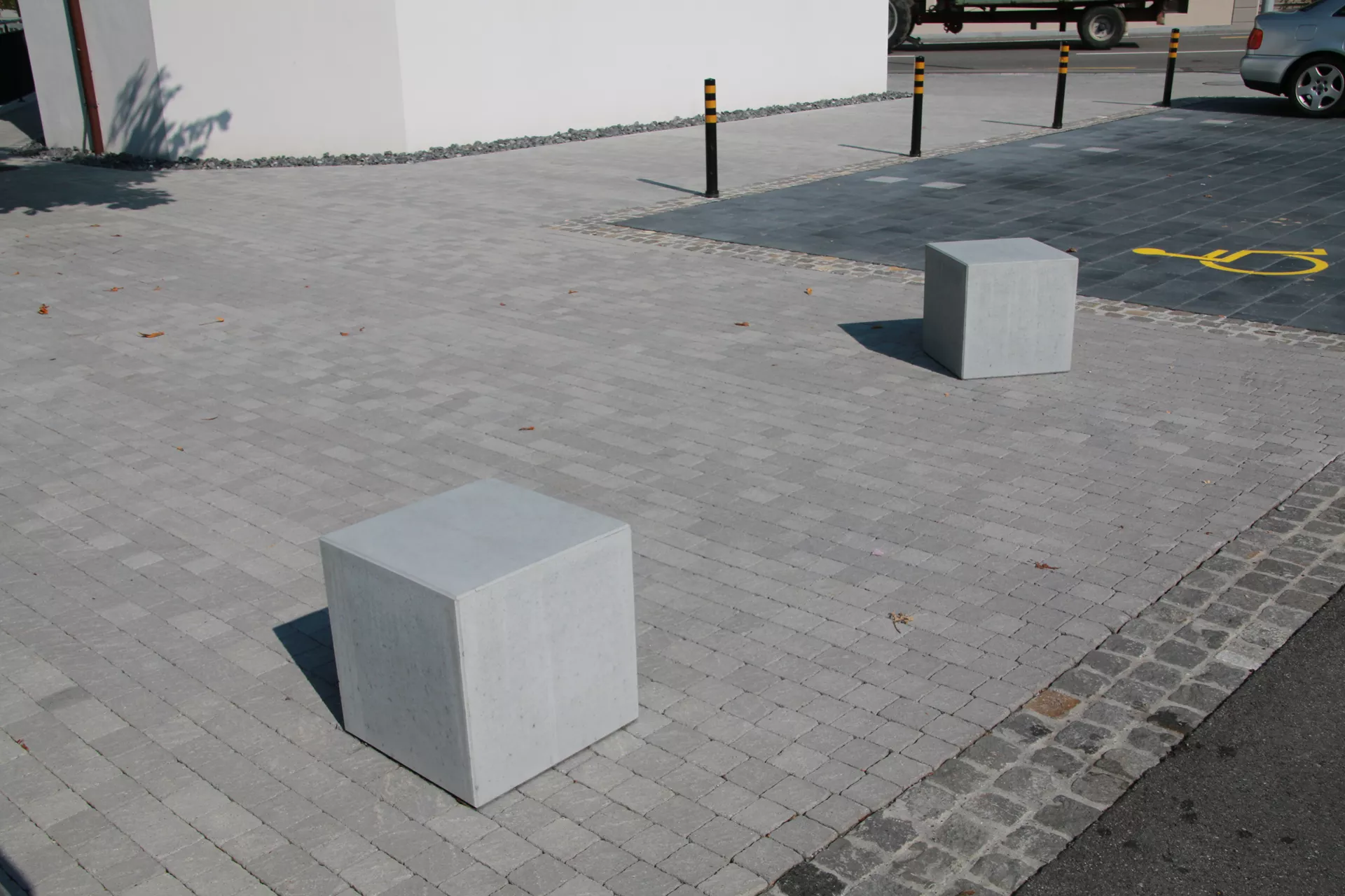 KUBUS Sitzelement heavy grau glatt gefast L 45 cm B 45 cm H 45 cm