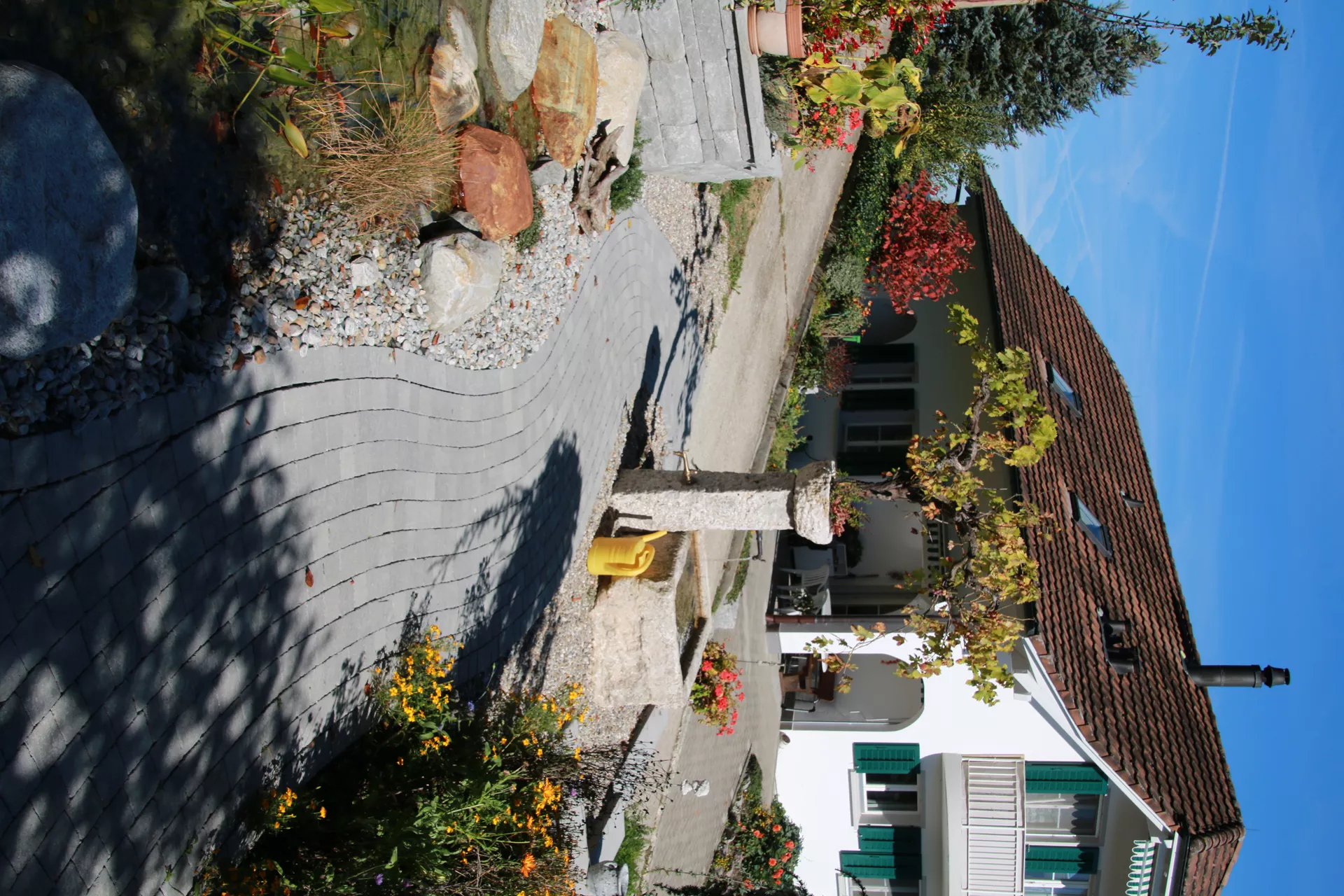 SANTURO Landhausmauer Typ 2 2-seitig gespalten grau Kanten gebrochen L 30-50 cm B 25 cm H 15 cm