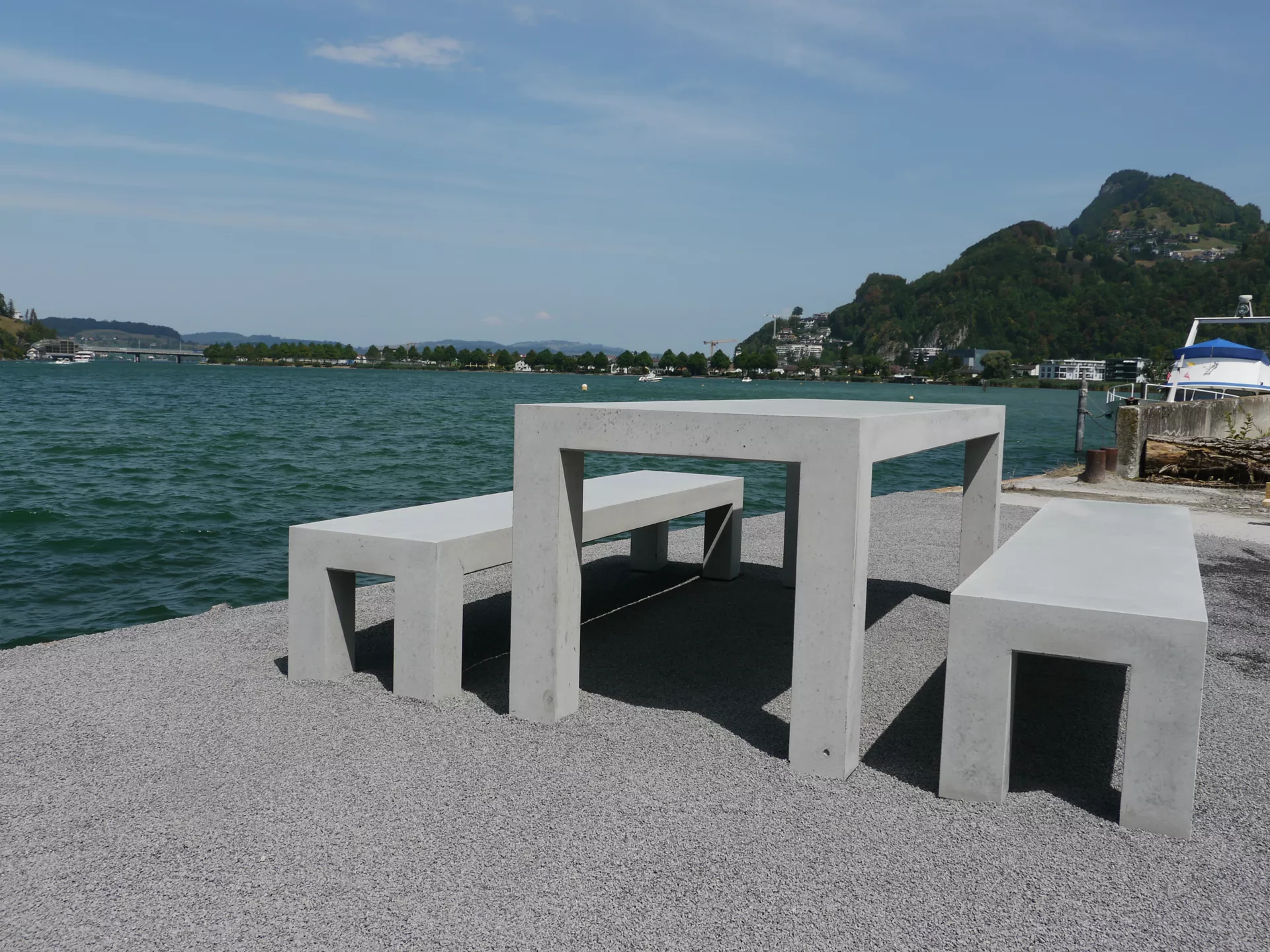 INTERMEZZO Bank standard grau glatt vollkantig bewehrt ohne Vertiefung für Einlage L 220 cm B 45 cm H 45 cm W 10 cm