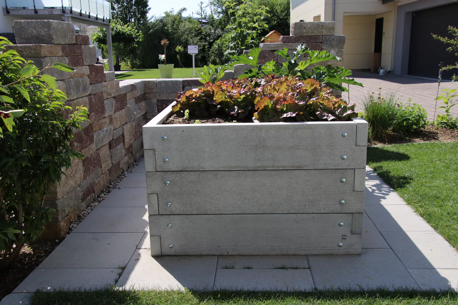 Hochbeet mit Holzstruktur Typ 2 naturgrau strukturiert leicht gefast bewehrt L 234 cm B 120 cm H 75 cm W 6 cm