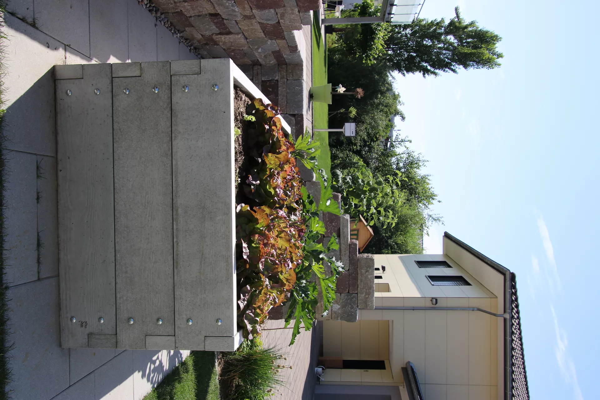 Hochbeet mit Holzstruktur Typ 2 naturgrau strukturiert leicht gefast bewehrt L 234 cm B 120 cm H 75 cm W 6 cm