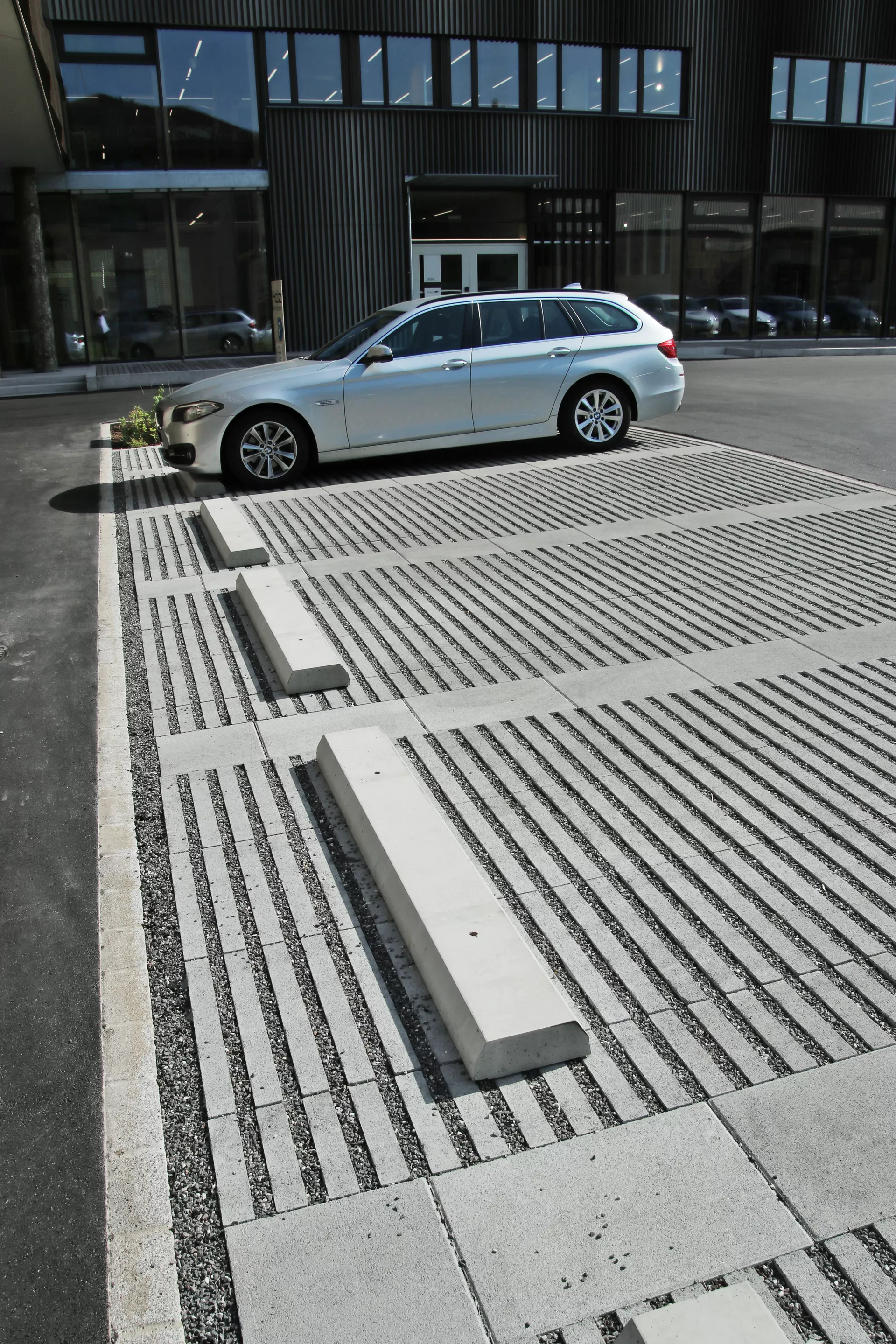 RAINA Rasenliner mit Verschiebesicherung grau glatt L 60 cm B 40 cm H 10 cm