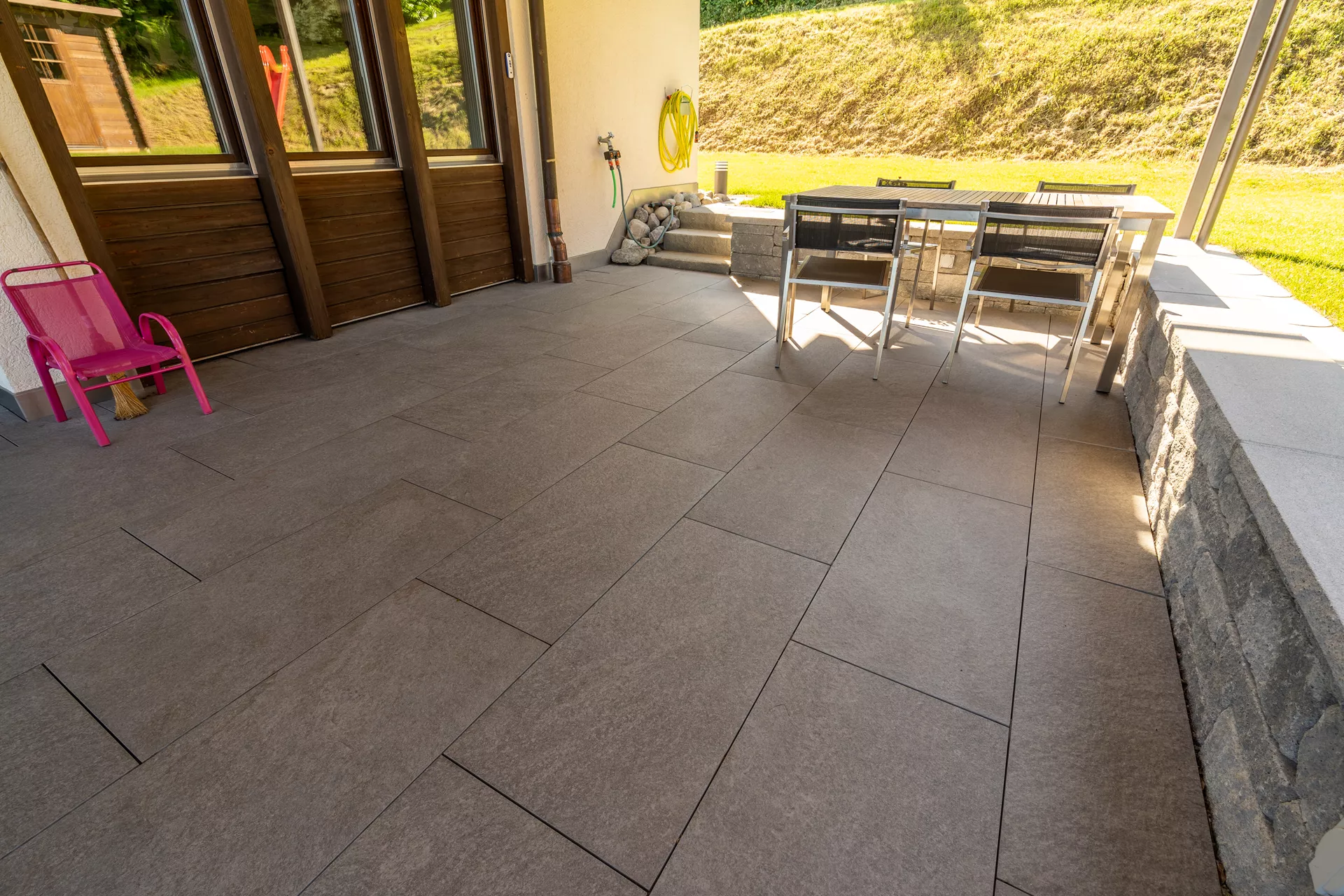 Feinsteinzeug Gehwegplatte Pietra di Combe braun strukturiert vollkantig L 90 cm B 45 cm H 2 cm