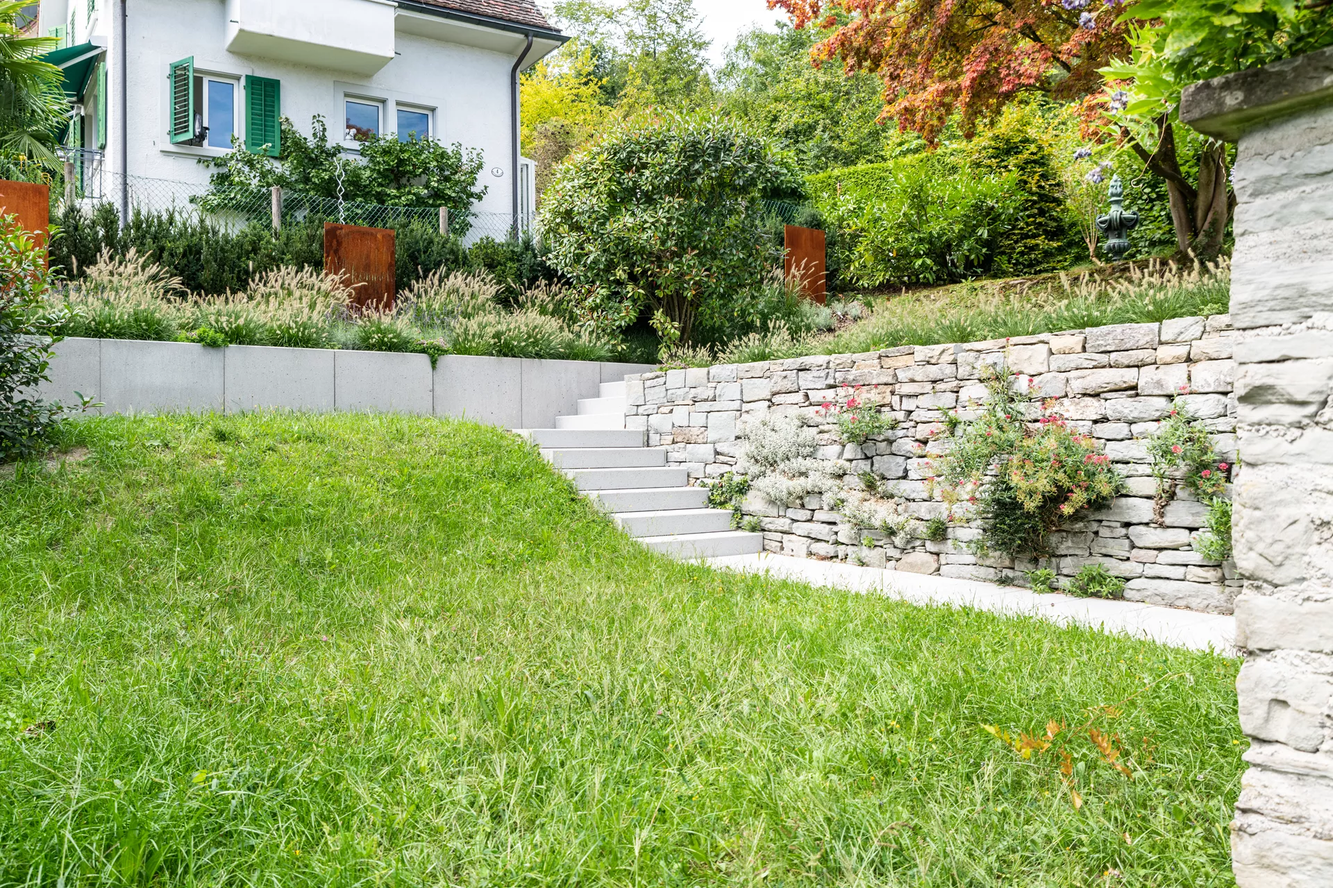 PARCO Blockstufe grau gestrahlt stirnseitig gefast L 120 cm B 36 cm H 15 cm