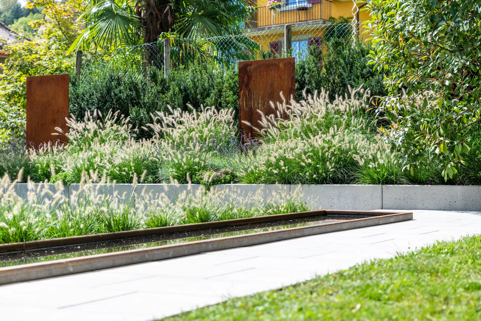 ROZTEC Winkelplatten Typ Midi bewehrt grau gestrahlt gefast L 100 cm B 60 cm H 100 cm W 9 cm