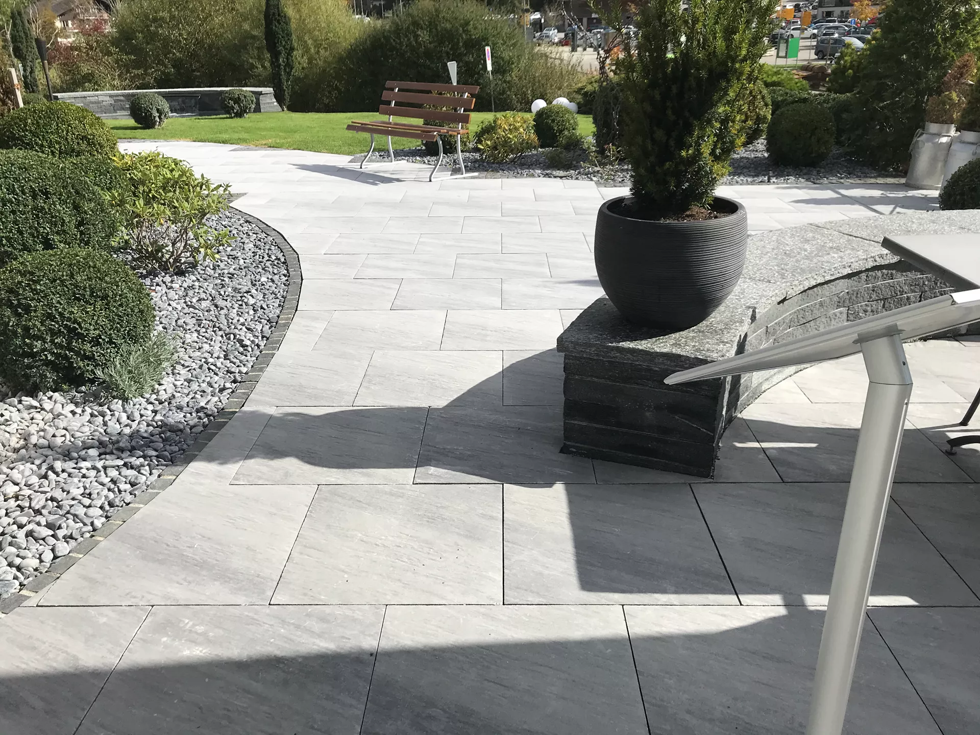 NATURE MOMENTS Gartenplatte dunkelgrau mit Schieferstruktur vollkantig L 60 cm B 60 cm H 5.5 cm