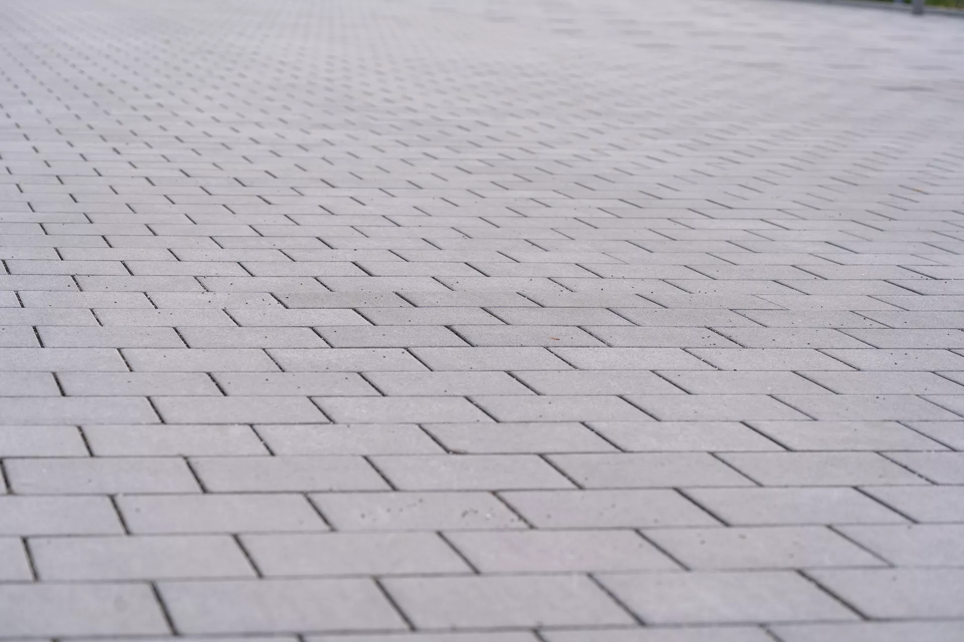 CLIMA STONE Drain mit BRIDGE Nockenverbund grau fein gefast L 28 cm B 28 cm H 8 cm