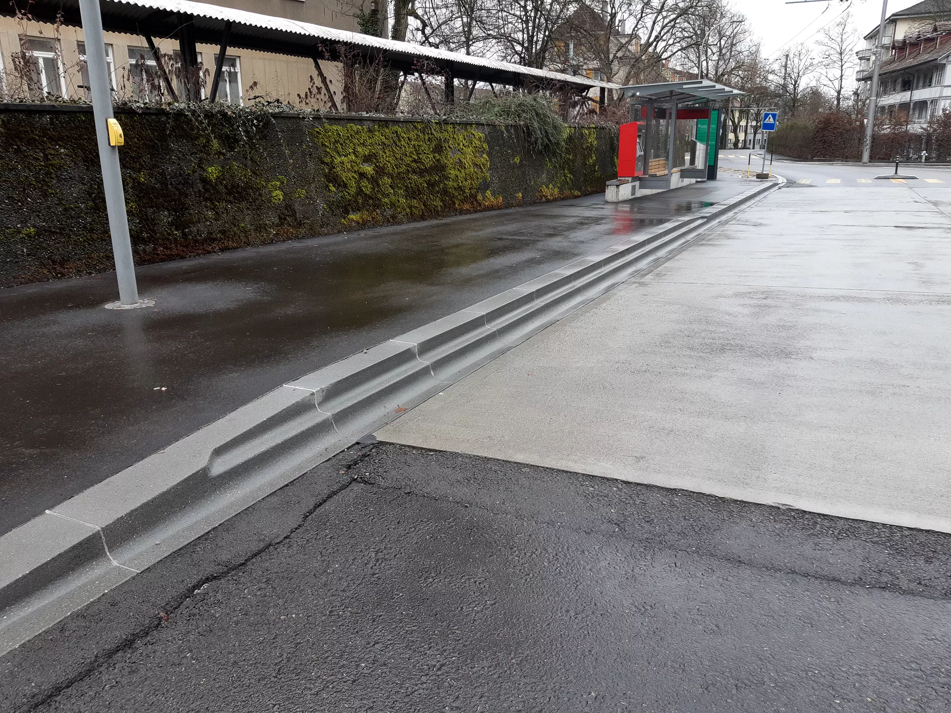 CREACCESS Bordstein für Bushaltestellen gerade grau gestrahlt L 100 cm B 43 cm H 37 cm