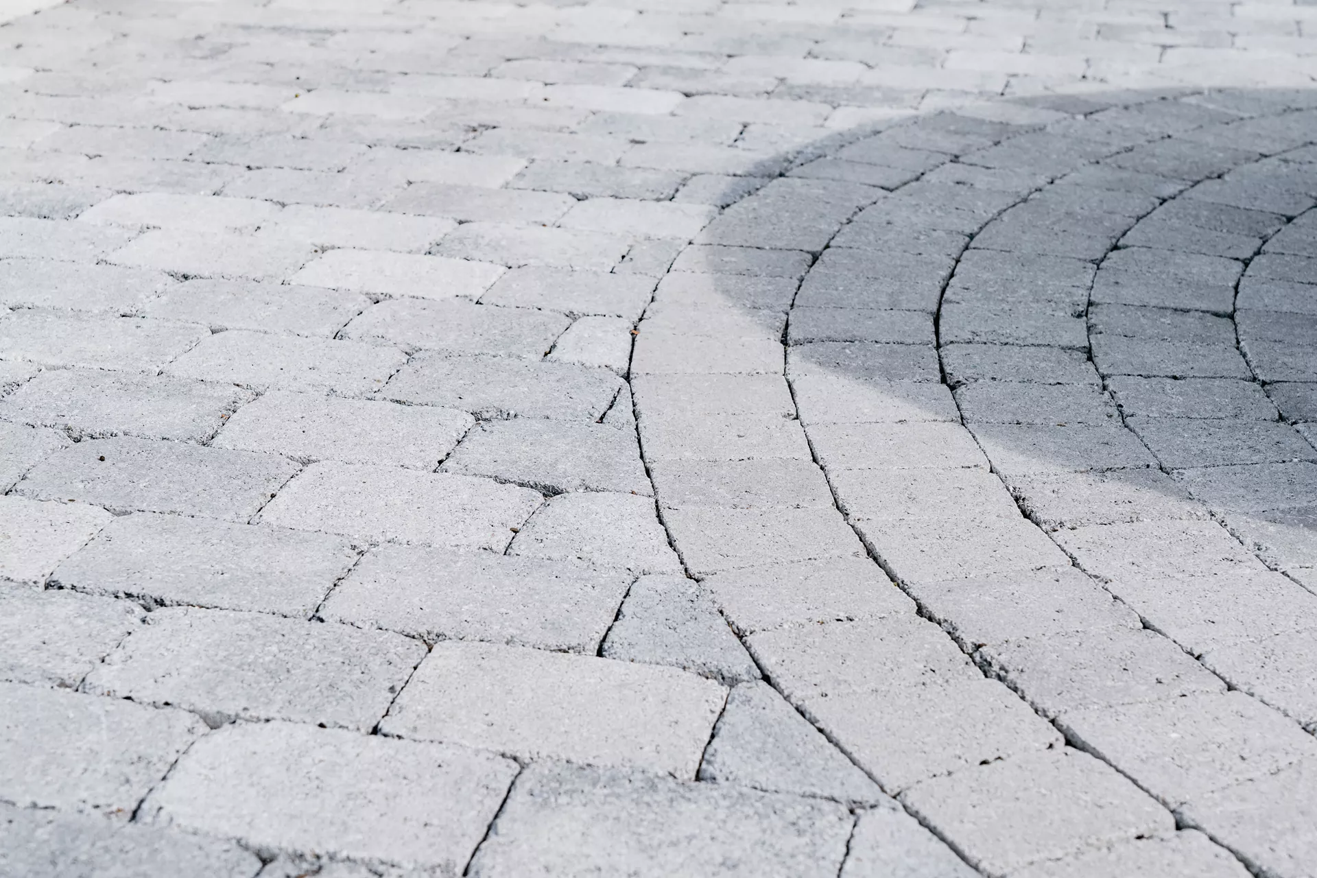 TEGULA Pflasterstein grau glatt Kanten gebrochen L 11 cm B 8 cm H 6 cm