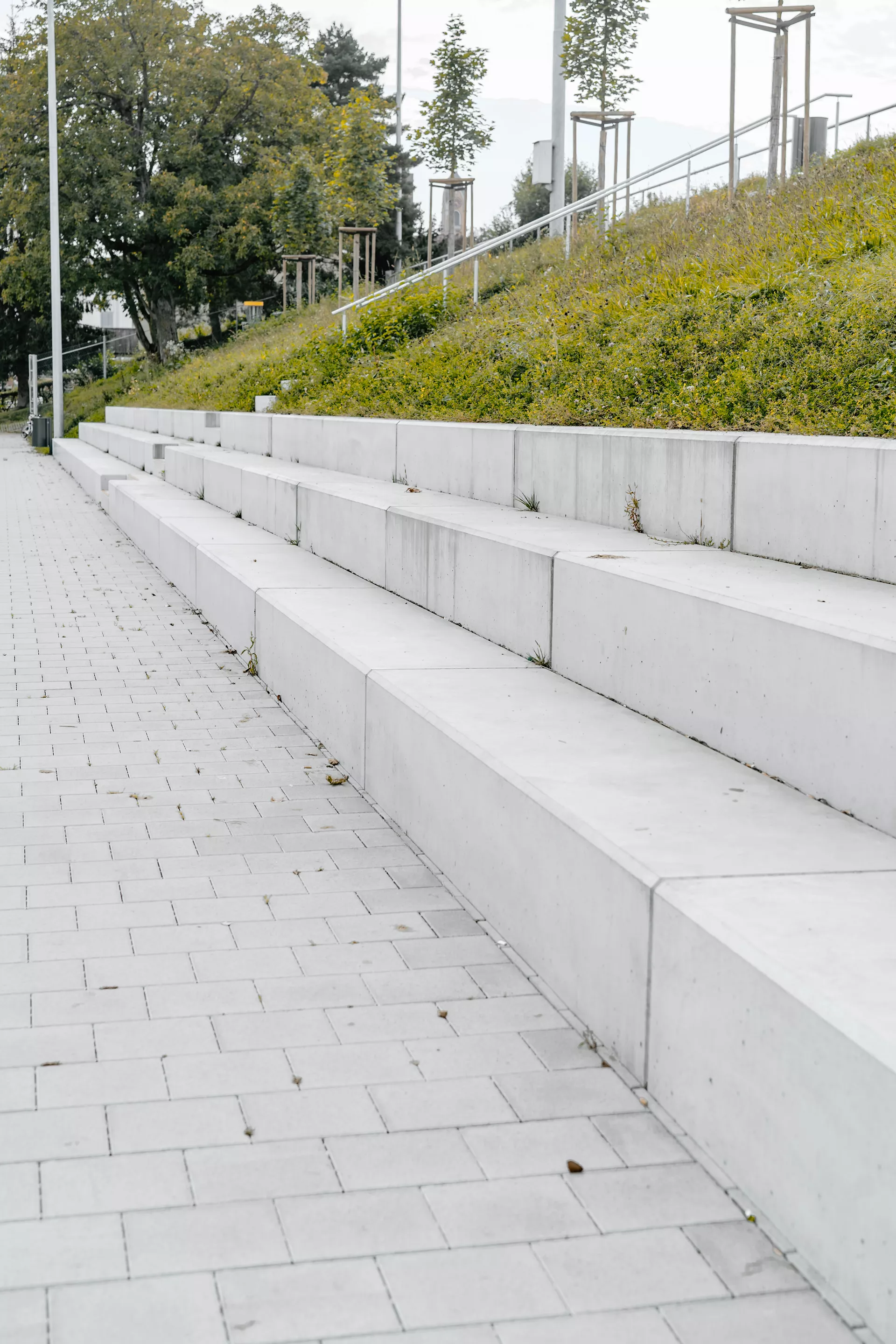 Vierkant-Element Normalelement beidseitig offen grau glatt gefast L 300 cm B 65 cm H 50 cm