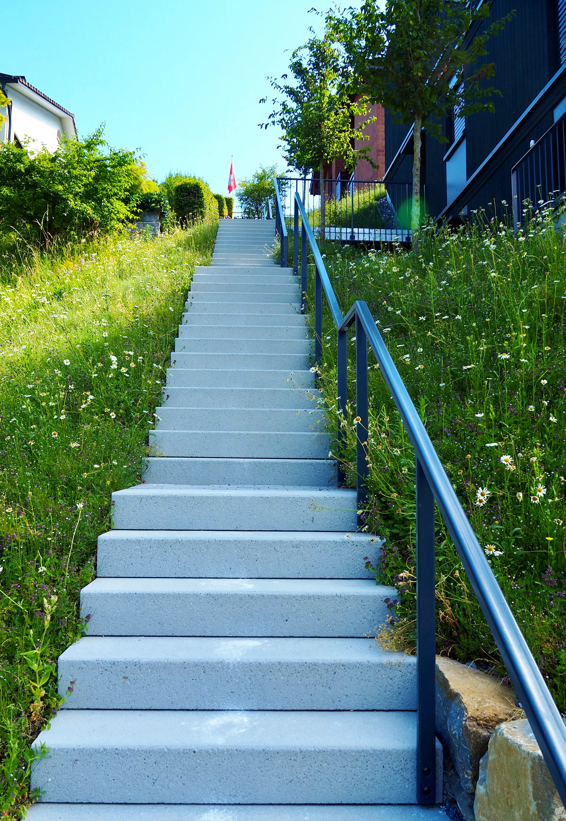 PARCO Blockstufe grau gestrahlt stirnseitig gefast L 80 cm B 36 cm H 17 cm