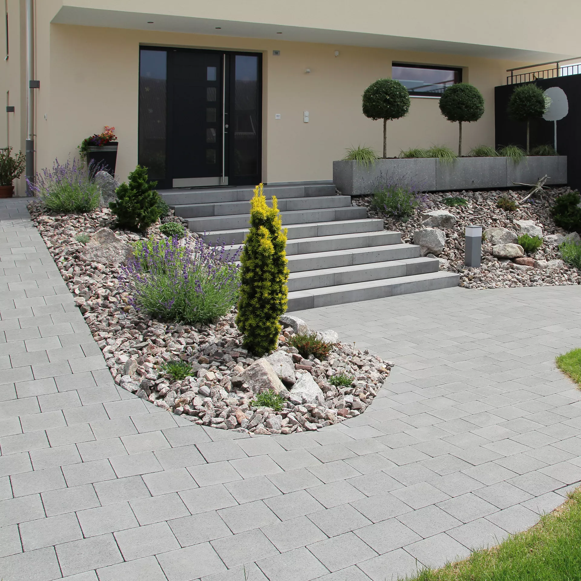 CLASSIC<sup>®</sup> Pflastersteine ohne Nocken gefast glatt