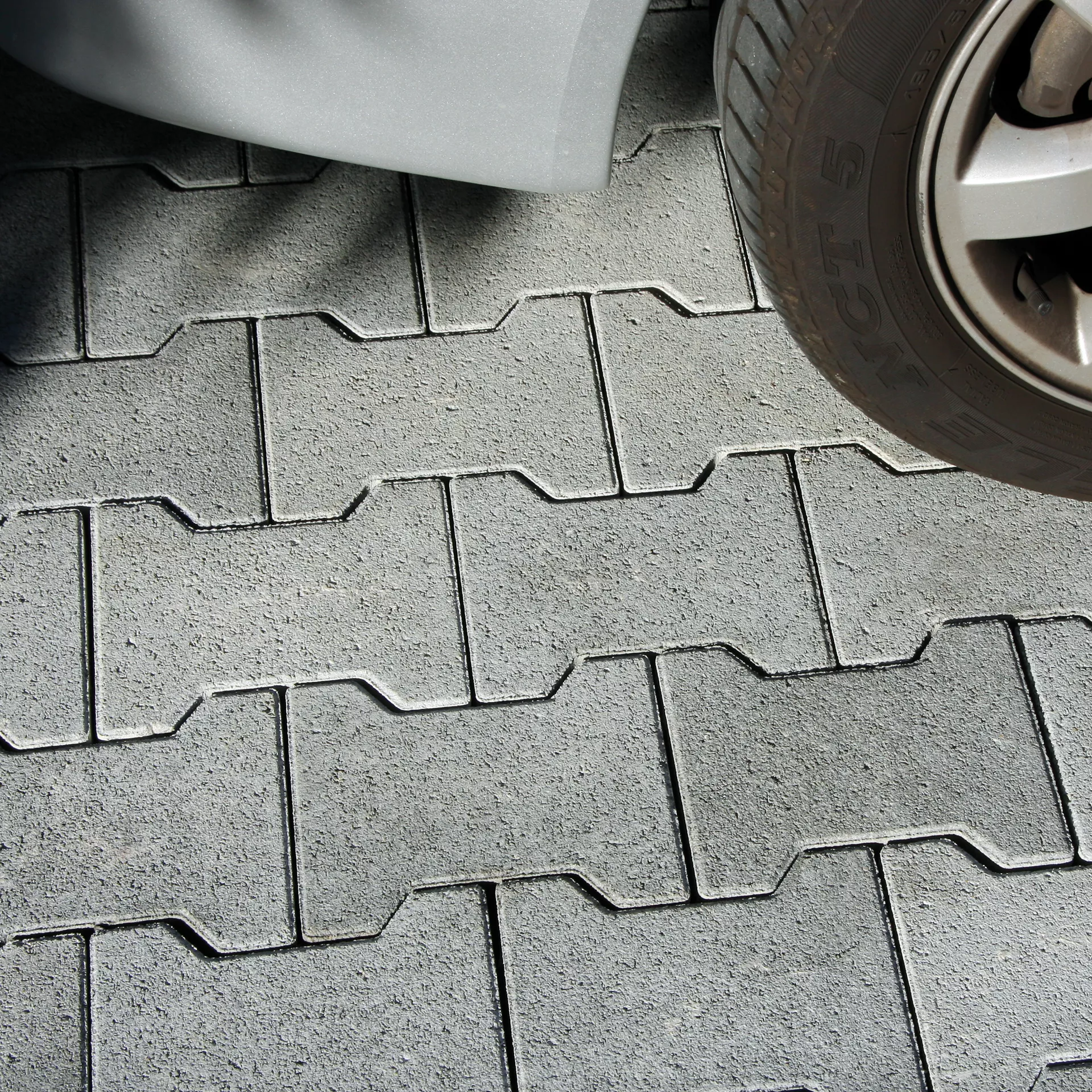 H Verbundsteine fein gefast