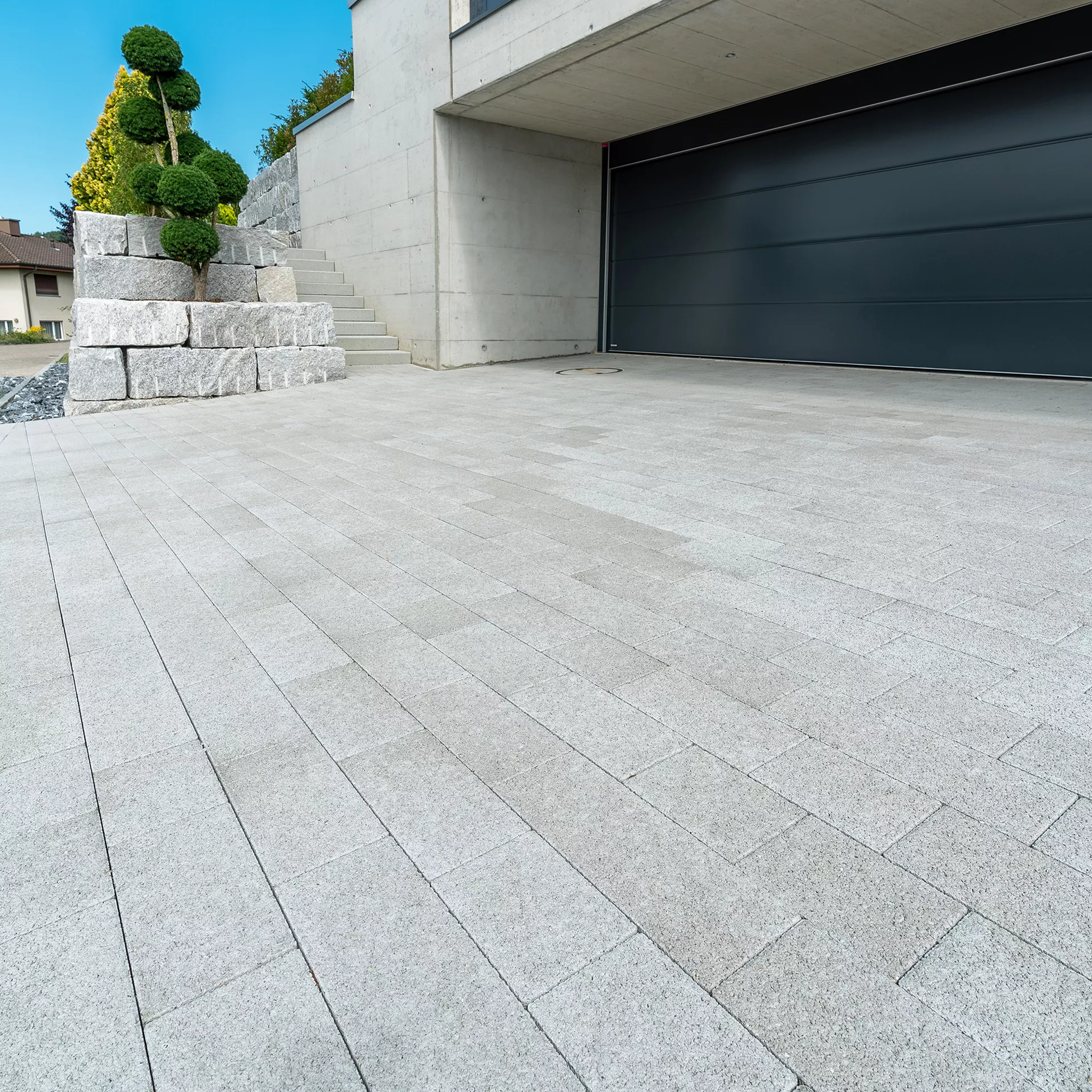 RAINA Sickersteine fino fein gefast