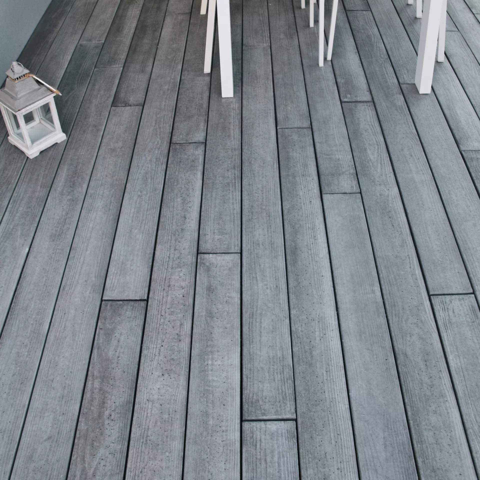 BOSCUS Betonbretter mit Holz- oder Rillenstruktur