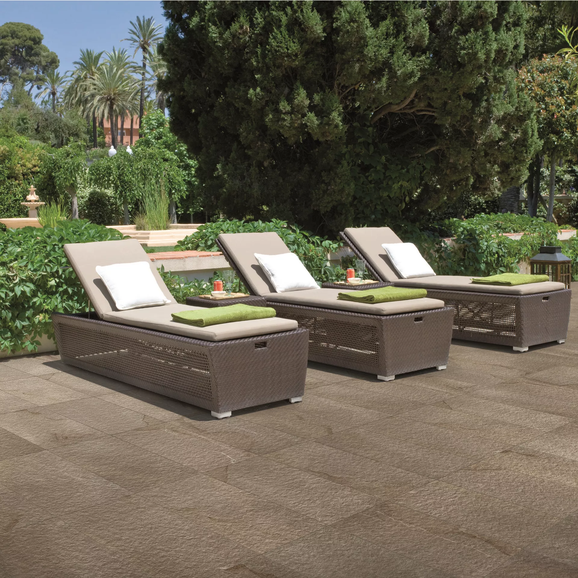 Feinsteinzeug Gehwegplatten PIETRA