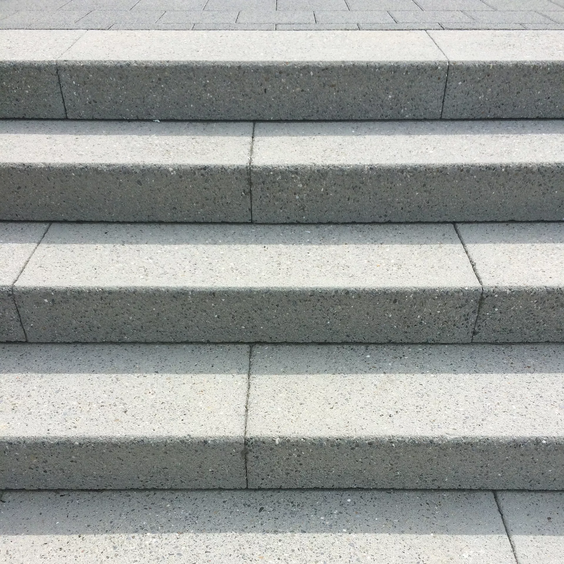 PARCO<sup>®</sup> Blockstufen gefast gestrahlt