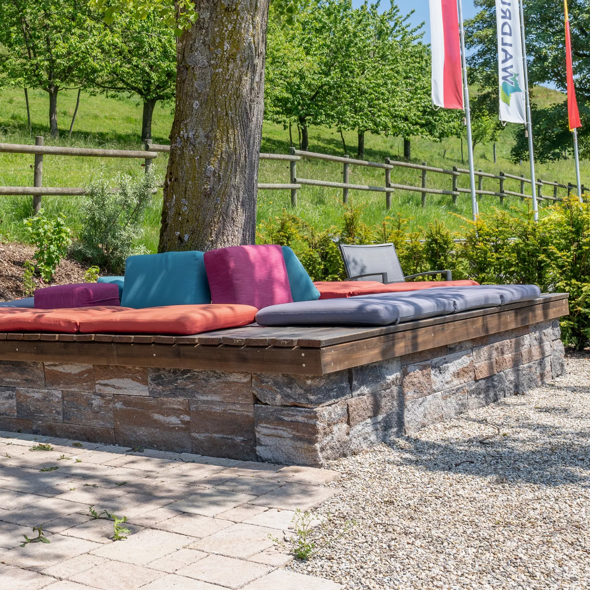 SANTURO<sup>®</sup> Spaltstein-Landhausmauer