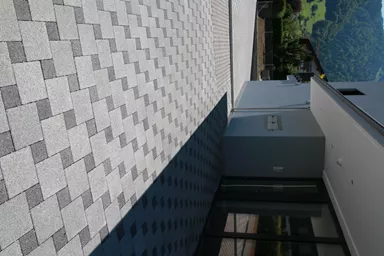 CARENA Sickerstein fino mit Nocken grau haufwerksporig gefast L 25 cm B 25 cm H 8 cm