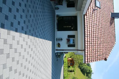 CARENA Sickerstein fino mit Nocken grau haufwerksporig gefast L 25 cm B 25 cm H 8 cm