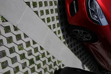 GRISON Rasengitterstein mit Nocken grau glatt L 60.2 cm B 40.2 cm H 8 cm