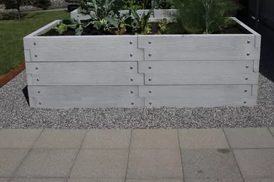 Einzelbrett zu Hochbeet mit Holzstruktur naturgrau strukturiert leicht gefast bewehrt L 120 cm H 25 cm W 6 cm