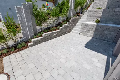 SANTURO Mini Landhausmauer 2-seitig gespalten grau L 30-50 cm B 15 cm H 15 cm