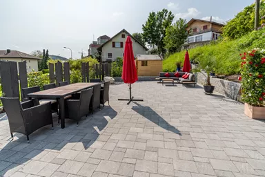 FRIEDA FORMATO Pflasterstein perlgrau strukturiert Kanten gebr. L 10, 20, 30 cm B 20 cm H 7 cm