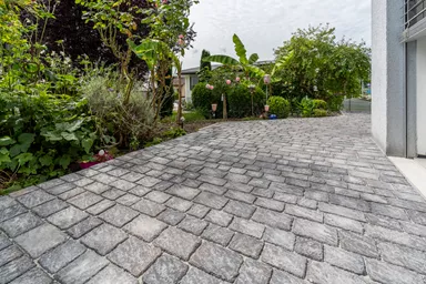 FRIEDA Wildpflaster natura strukturiert Kanten gebr. L 9.4-19.4 cm B 9.4-11.9 cm H 7 cm