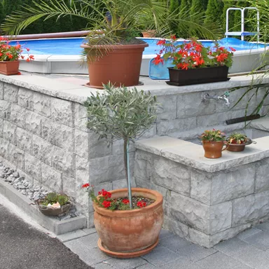 PROFILO Mauerabdeckplatten 2-seitig und 4-seitig strukturier t