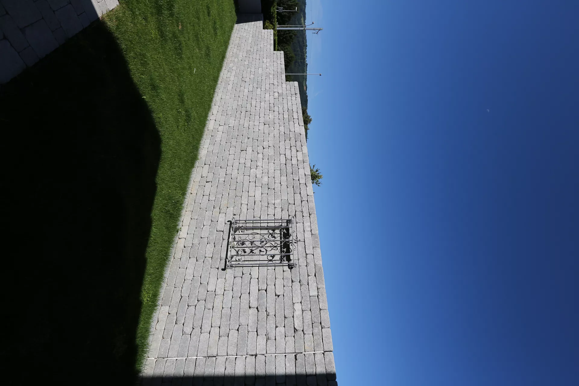 CUATRO Mauersteine Kanten gebrochen naturgrau L 20-35 cm B 25 cm H 15 cm