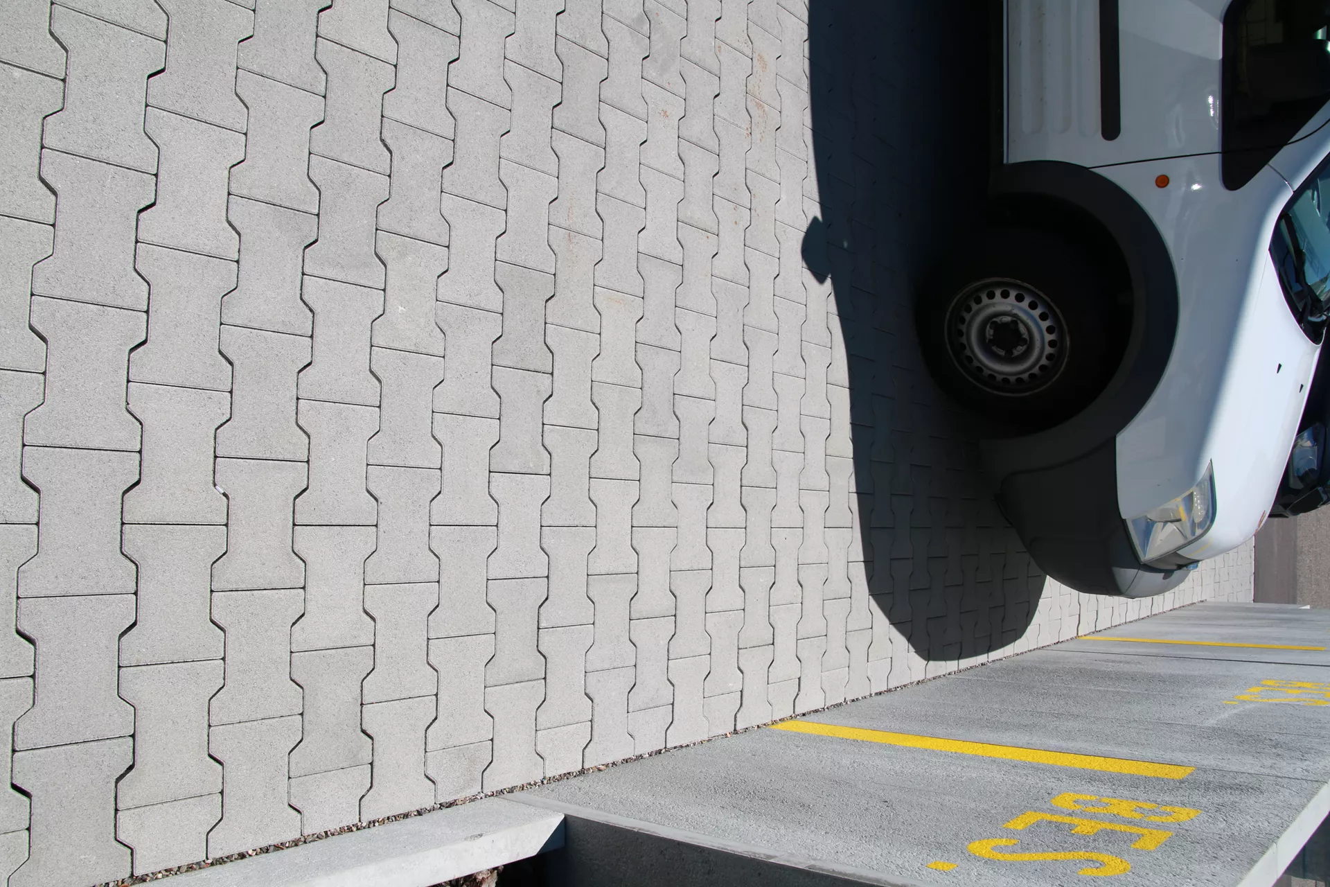 H Verbundstein Normalstein grau fein gefast L 20 cm B 16.5 cm H 8 cm