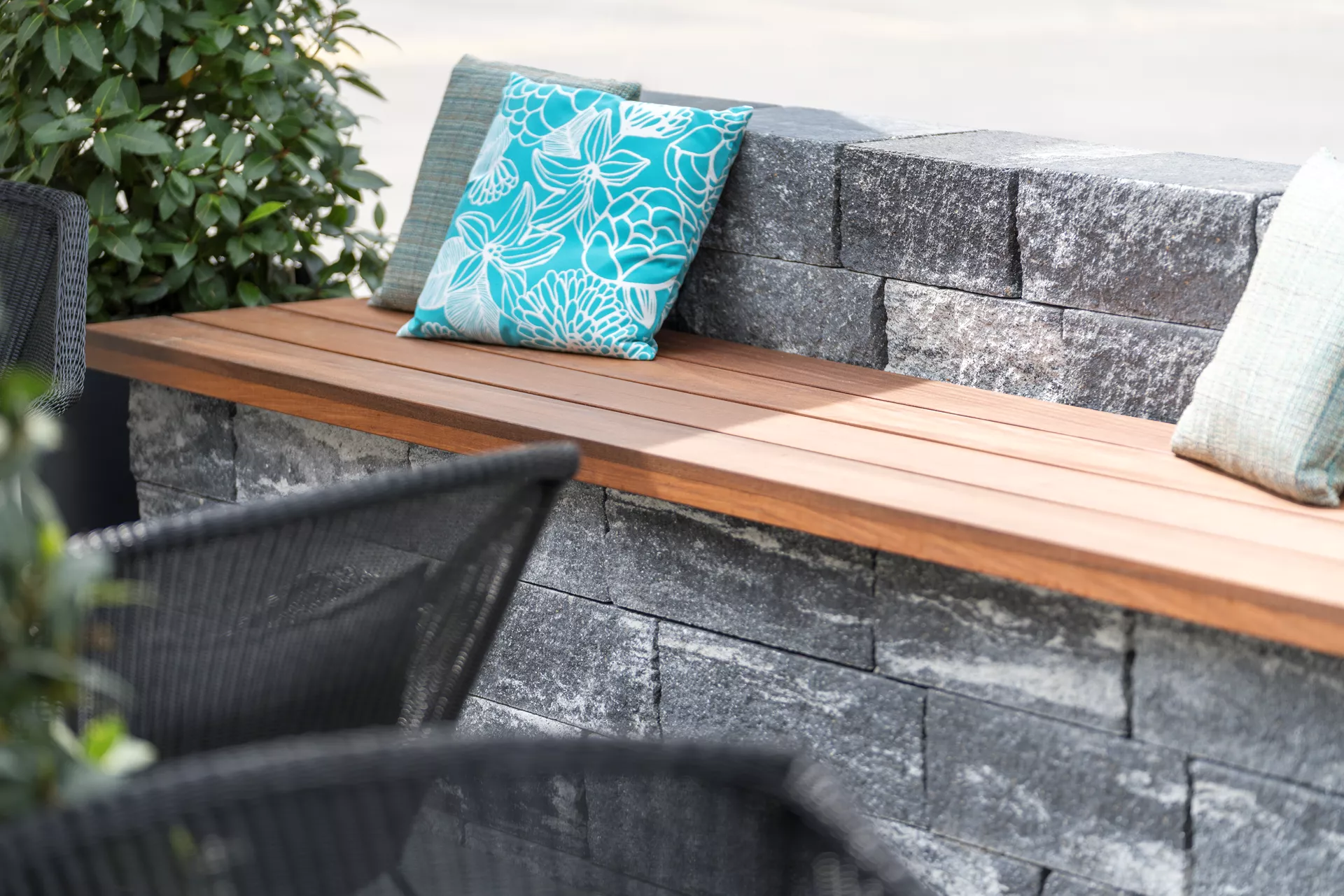 SANTURO Spaltsteinmauerstein 1-seitig gespalten schwarz-weiss L 25-60 cm B 25 cm H 15 cm