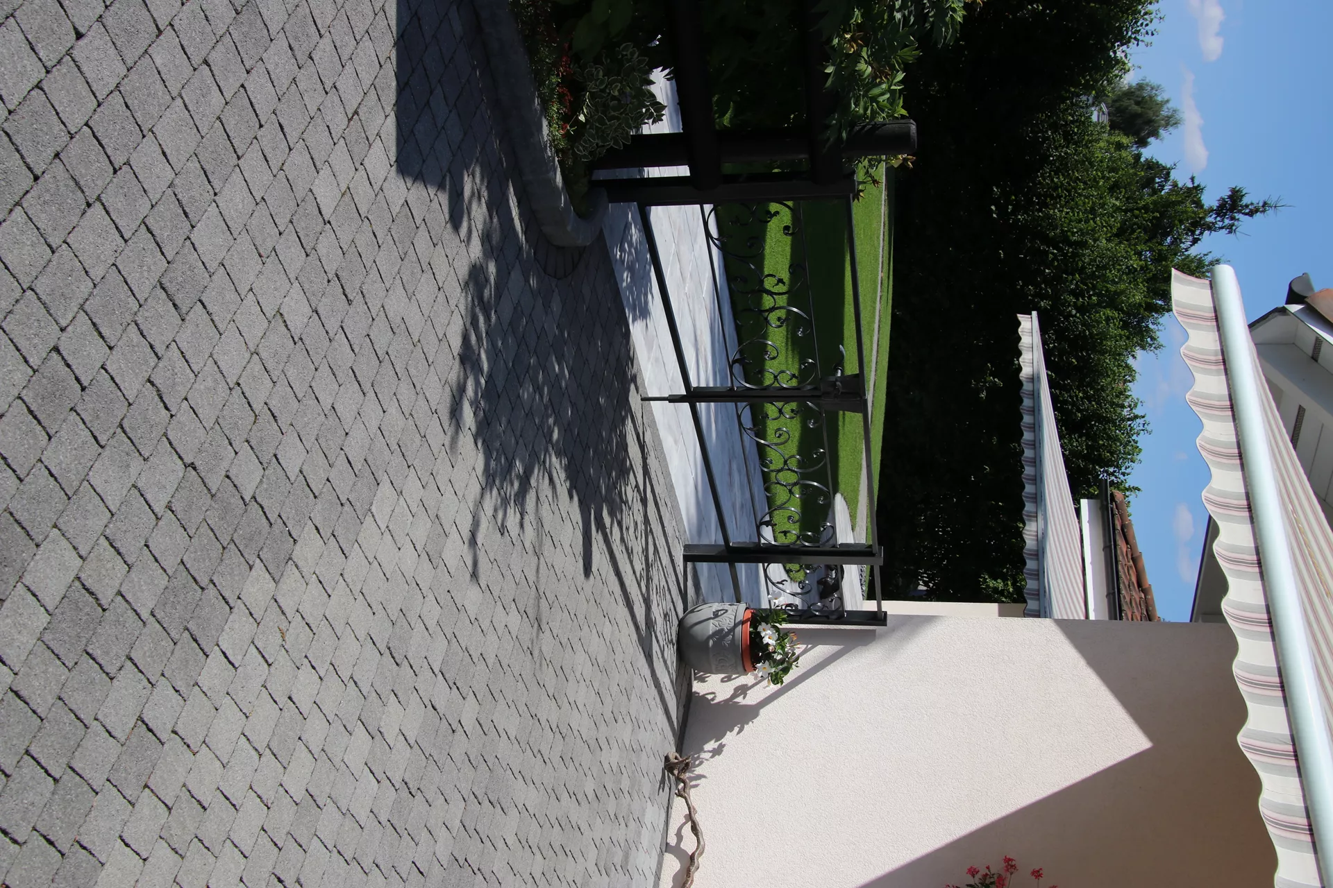 FRIEDA FORMATO Pflasterstein perlgrau strukturiert Kanten gebr. L 10, 20, 30 cm B 20 cm H 7 cm