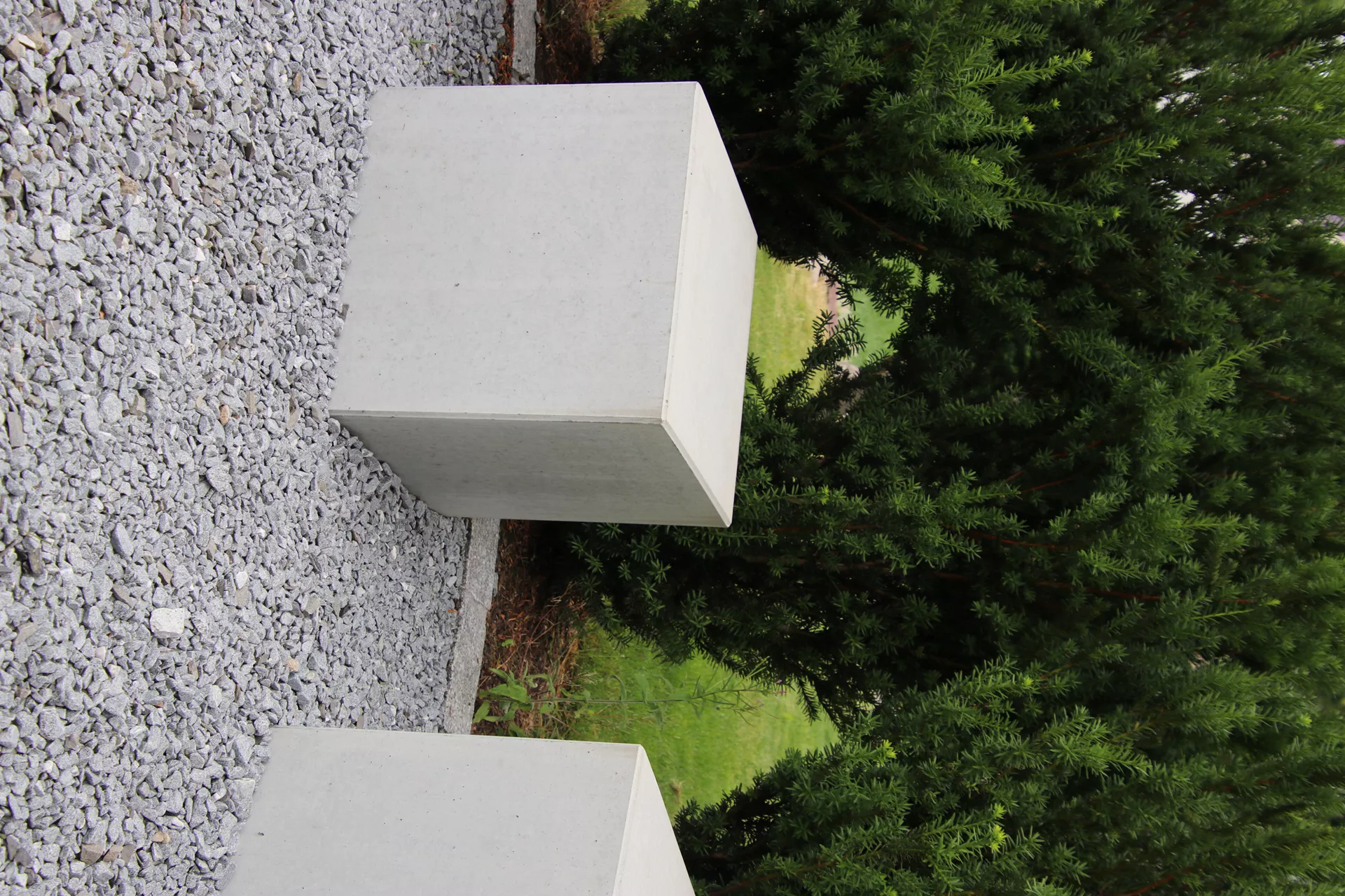 KUBUS Sitzelement heavy grau glatt gefast L 45 cm B 45 cm H 45 cm