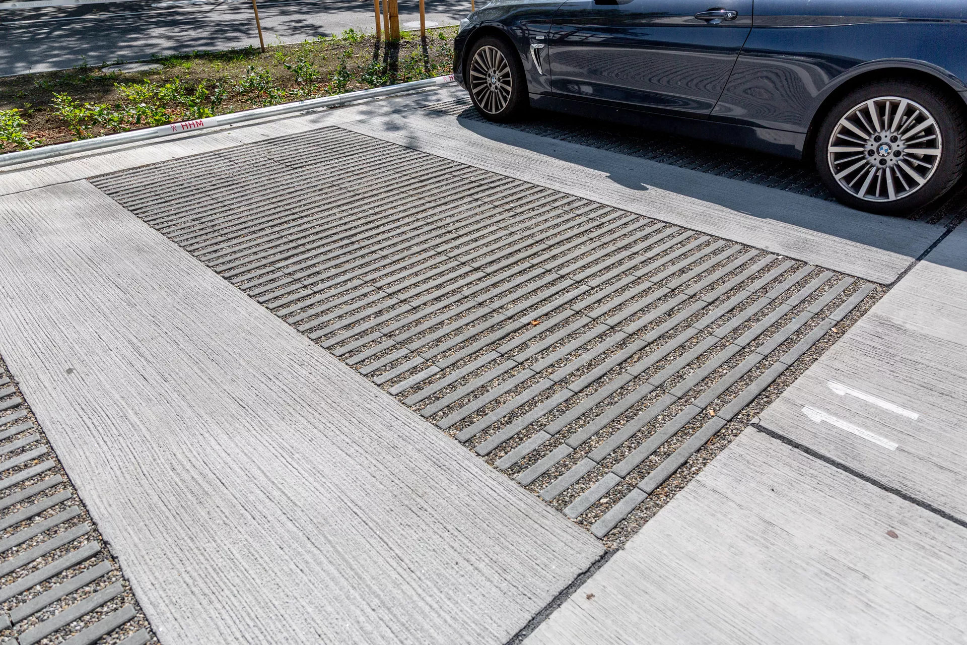 SCADA Rasenliner mit Nocken 4.2 cm grau glatt gefast L 40 cm B 40 cm H 12 cm