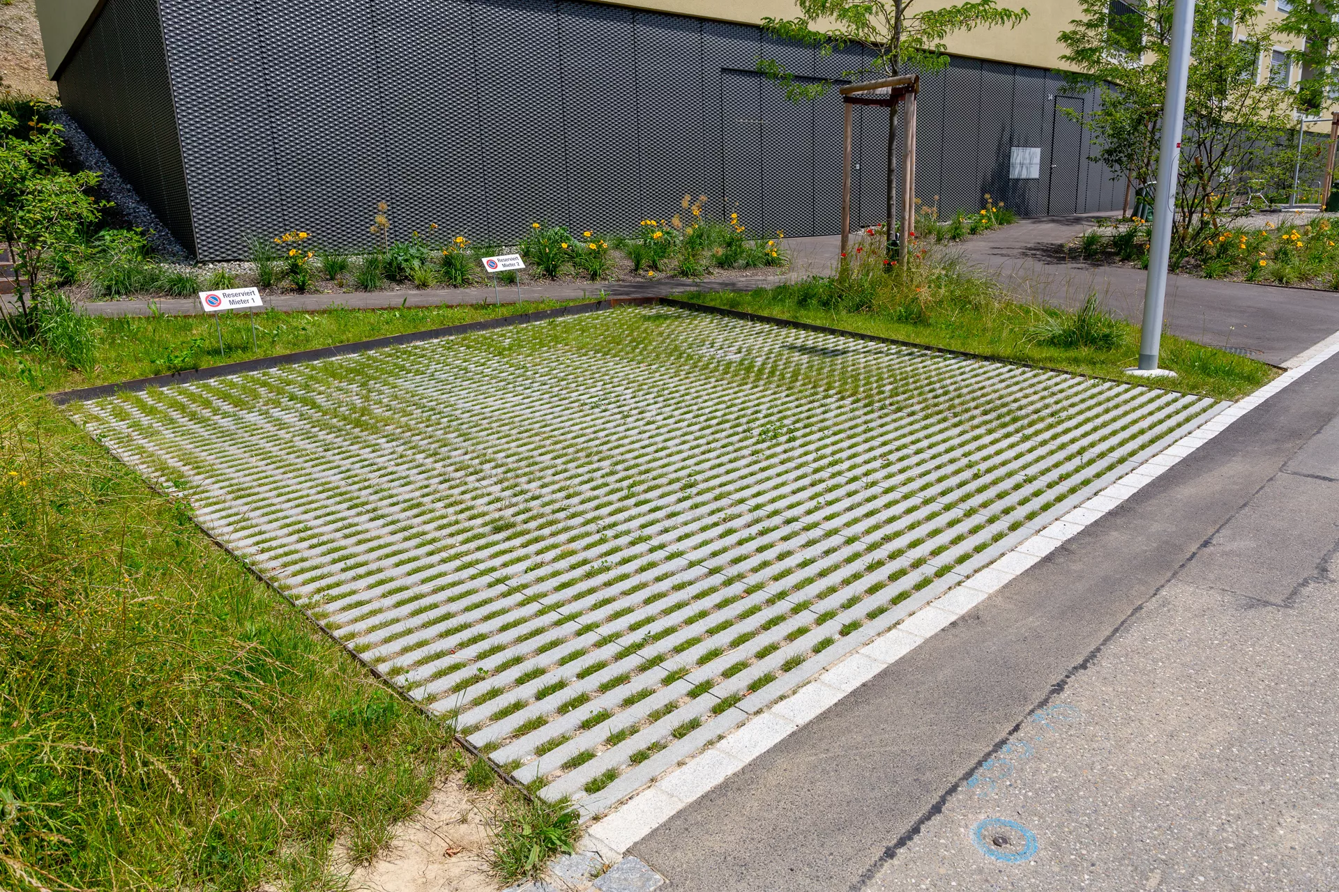 RAINA Rasenliner mit Verschiebesicherung grau glatt L 60 cm B 40 cm H 10 cm