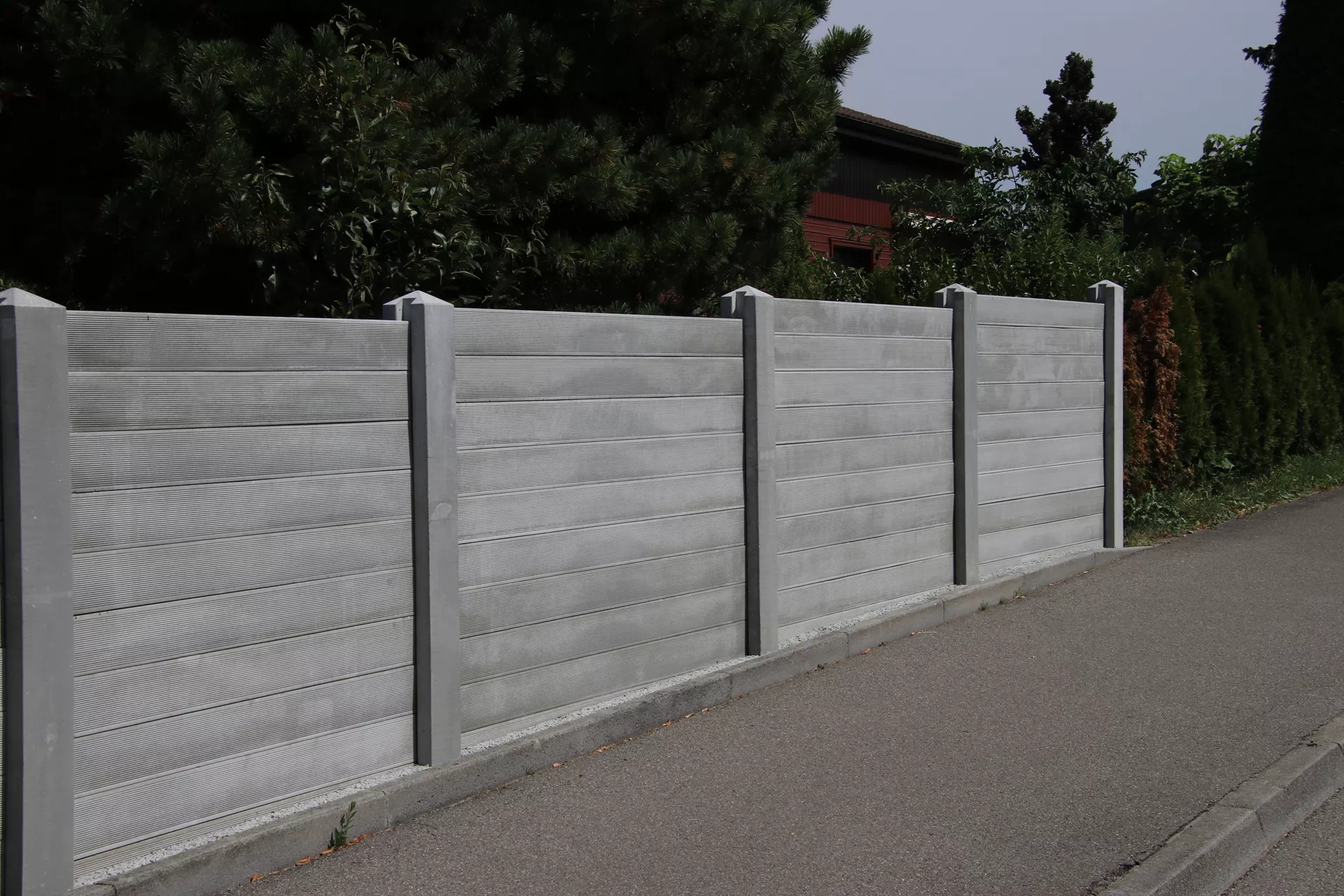 Betonbrett gegossen leicht bewehrt grau glatt vollkantig L 200 cm B 4 cm H 30 cm