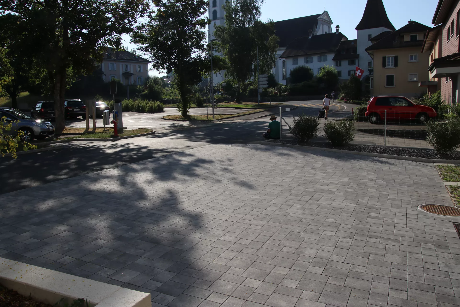 VEGAS Pflasterstein grau schattiert glatt fein gefast L 15-22.5 cm H 6 cm