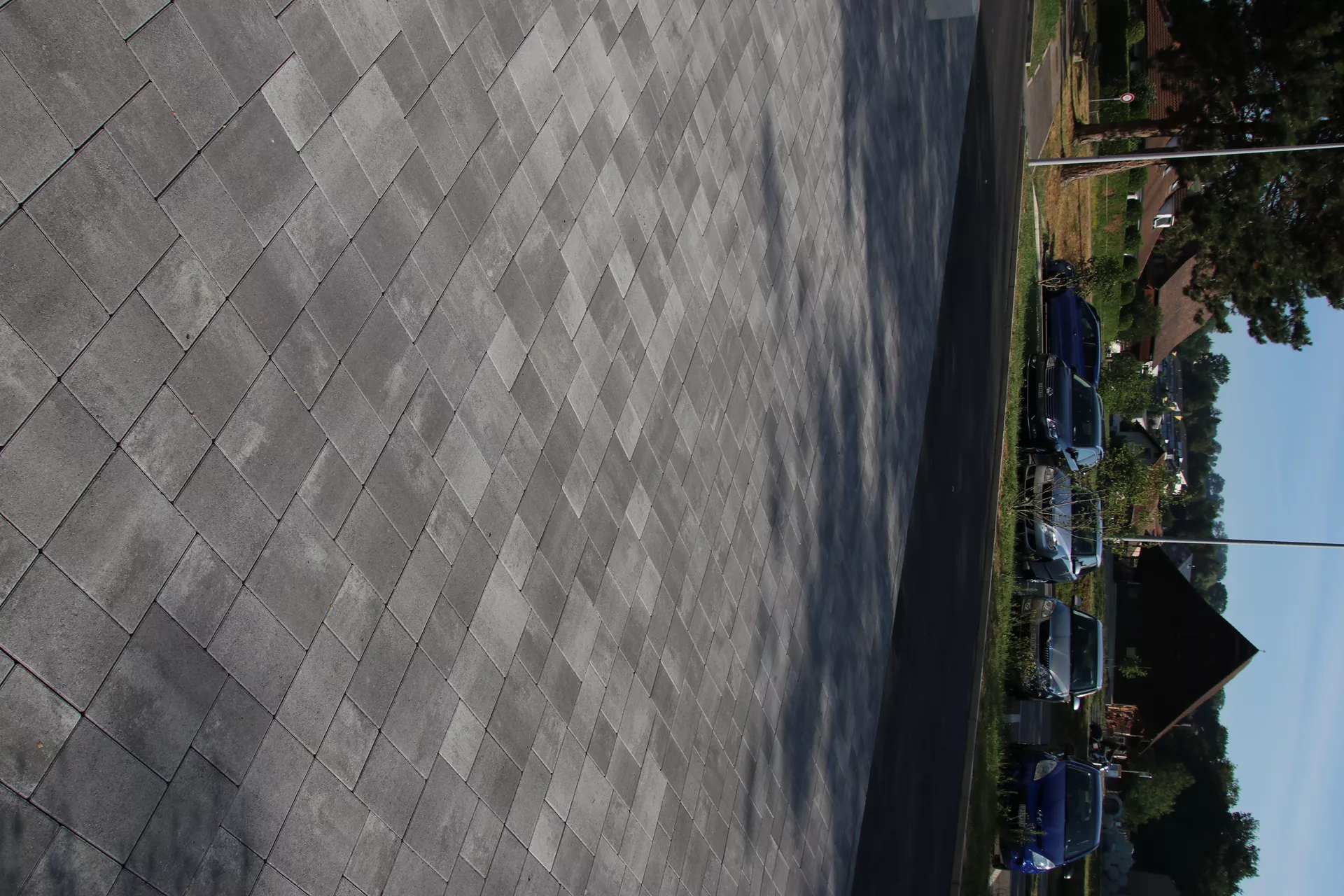 VEGAS Pflasterstein grau schattiert glatt fein gefast L 15-22.5 cm H 6 cm