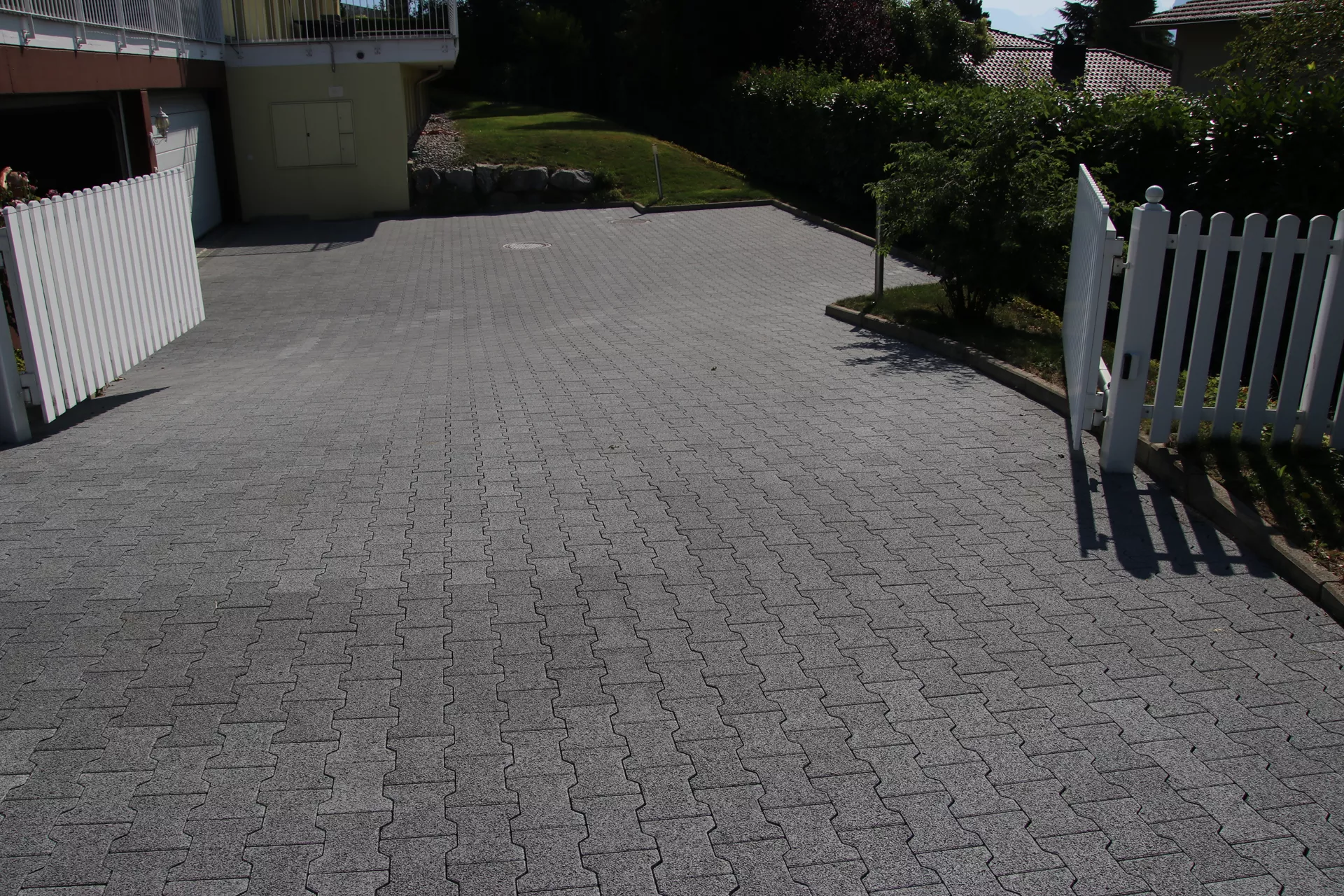 H Sickerstein Normalstein grau fein gefast L 20 cm B 16.5 cm H 8 cm