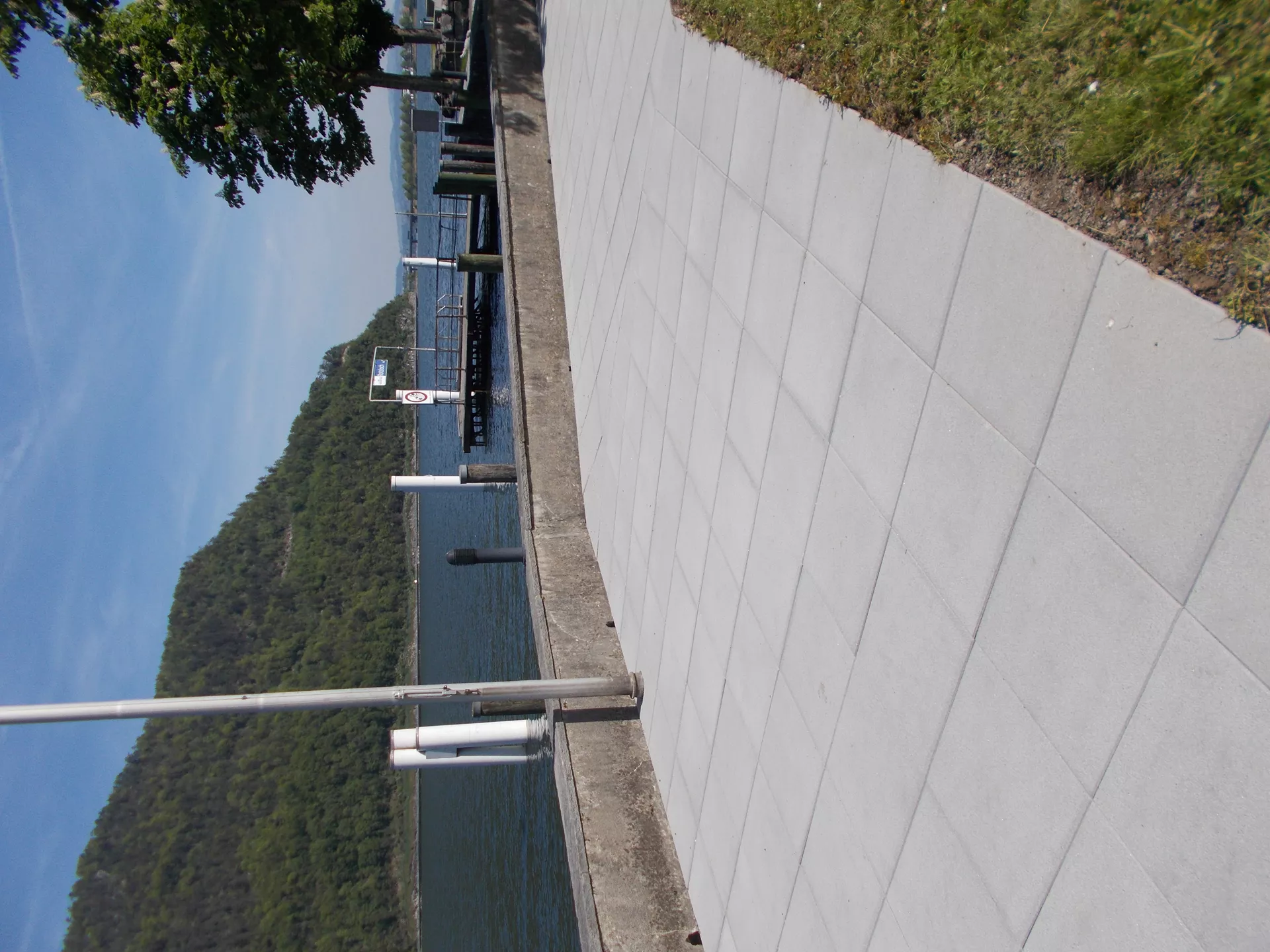 ESTRELLA fino Gehwegplatte grau-anthrazit gestrahlt gefast L 50 cm B 50 cm H 4 cm