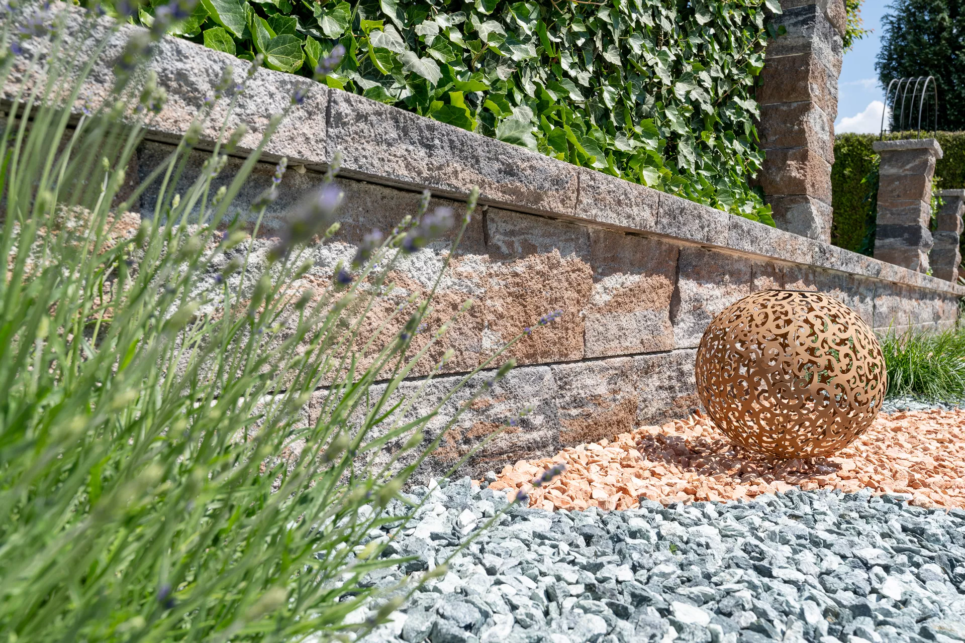 SANTURO Spaltstein-Landhausmauer Typ 4 2-seitig gespalten muschelkalk L 30-50 cm B 25 cm H 7.5 cm