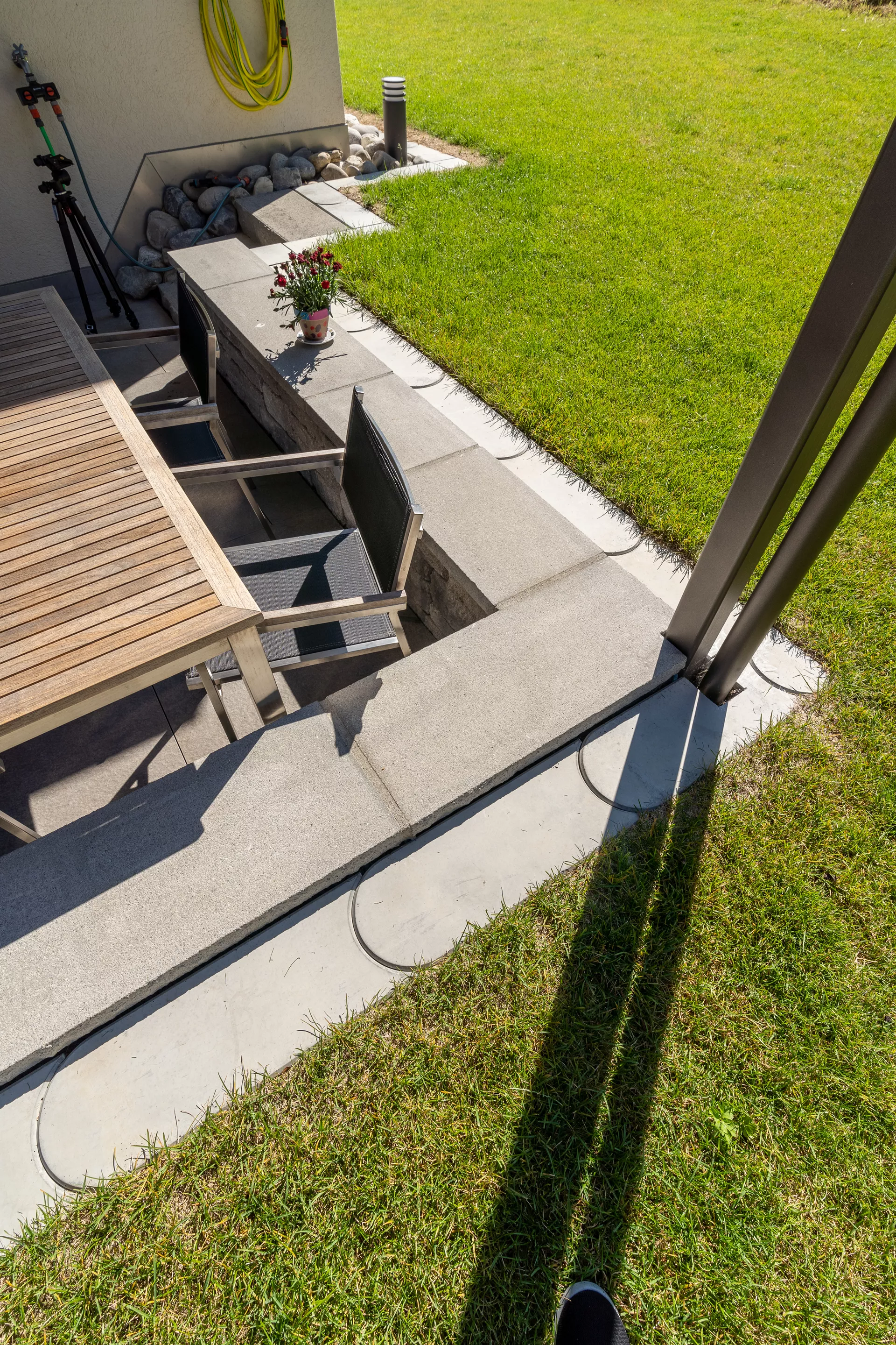 Rasenkantenstein XXL Normalstein grau glatt L 50 cm B 20 cm H 5 cm