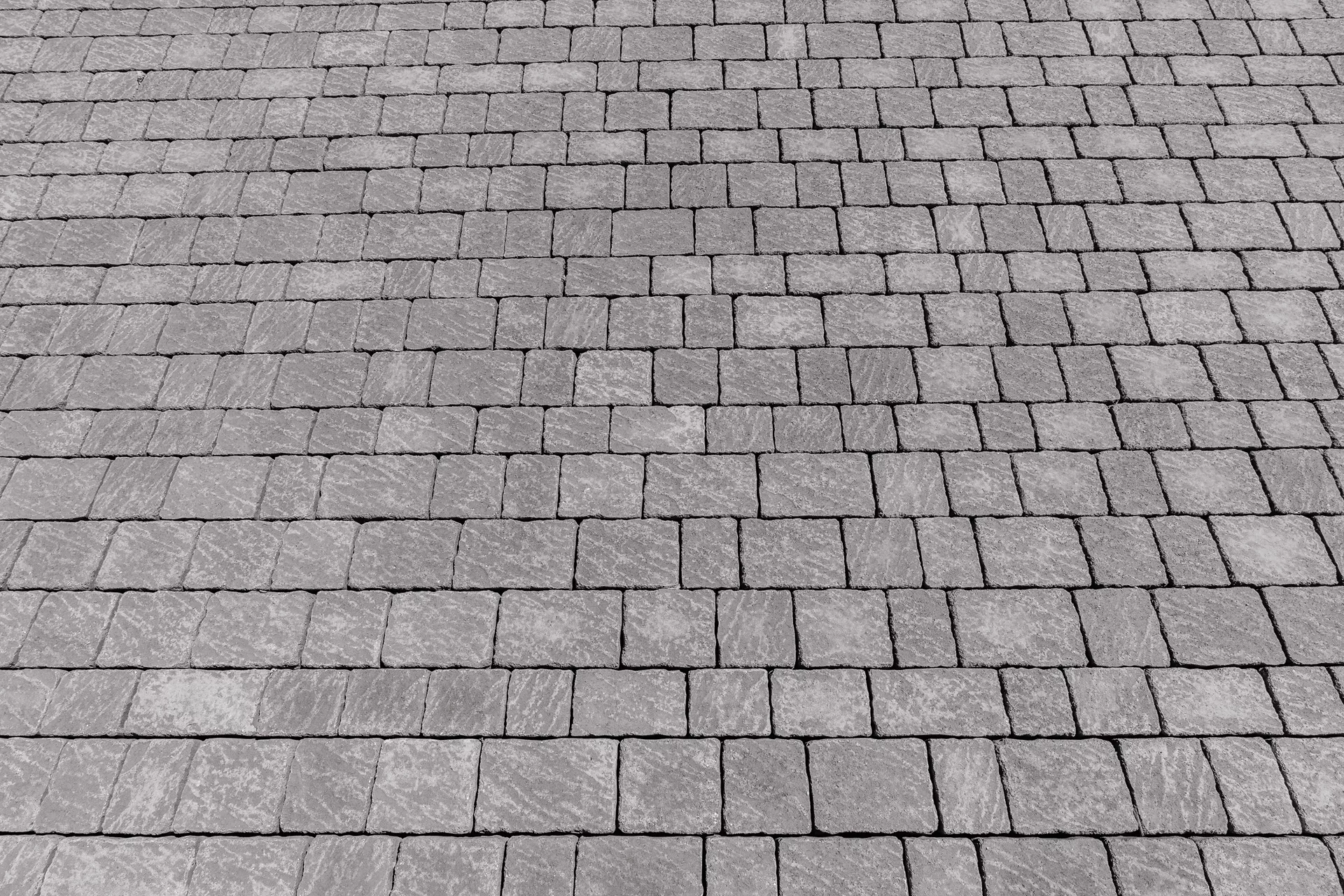 FRIEDA Wildpflaster anthrazit strukturiert Kanten gebr. L 9.4-19.4 cm B 9.4-11.9 cm H 7 cm